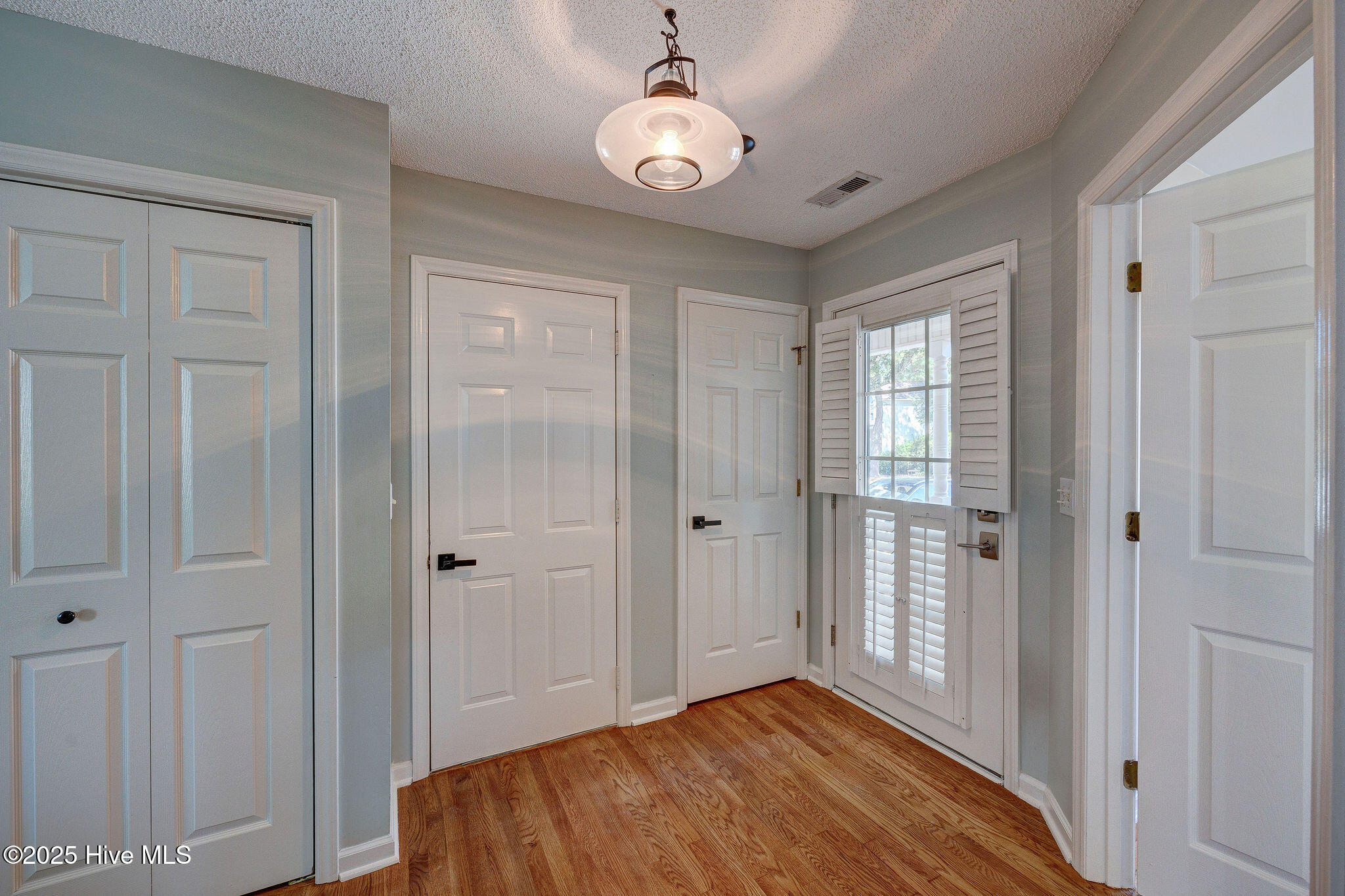 109 Lighthouse Drive