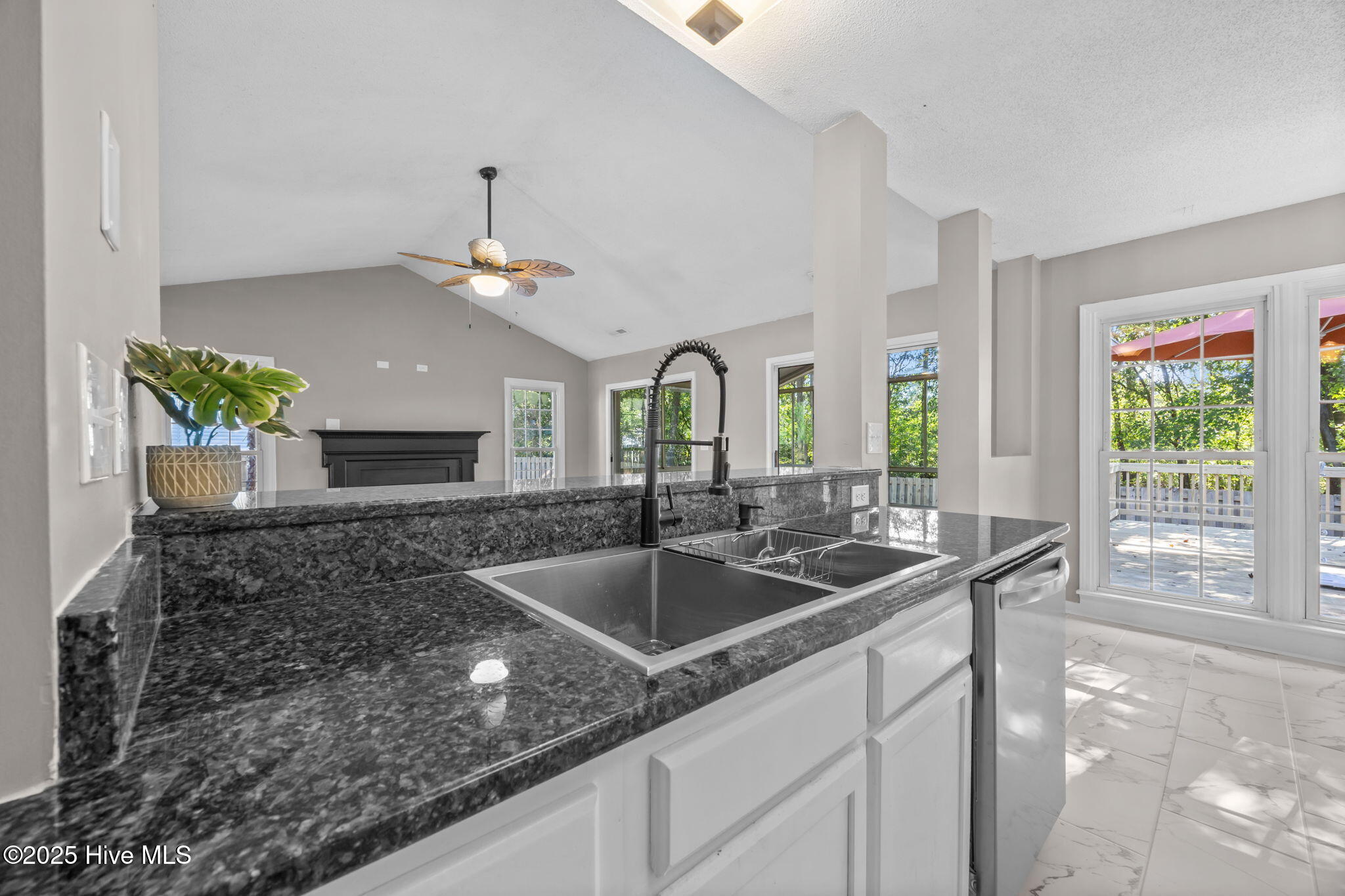 2805 Colonel Lamb Drive