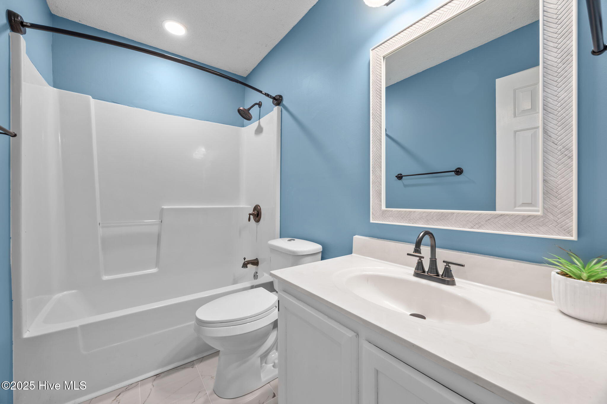 2805 Colonel Lamb Drive