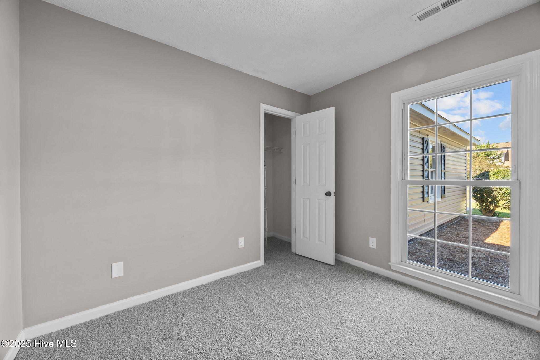 2805 Colonel Lamb Drive