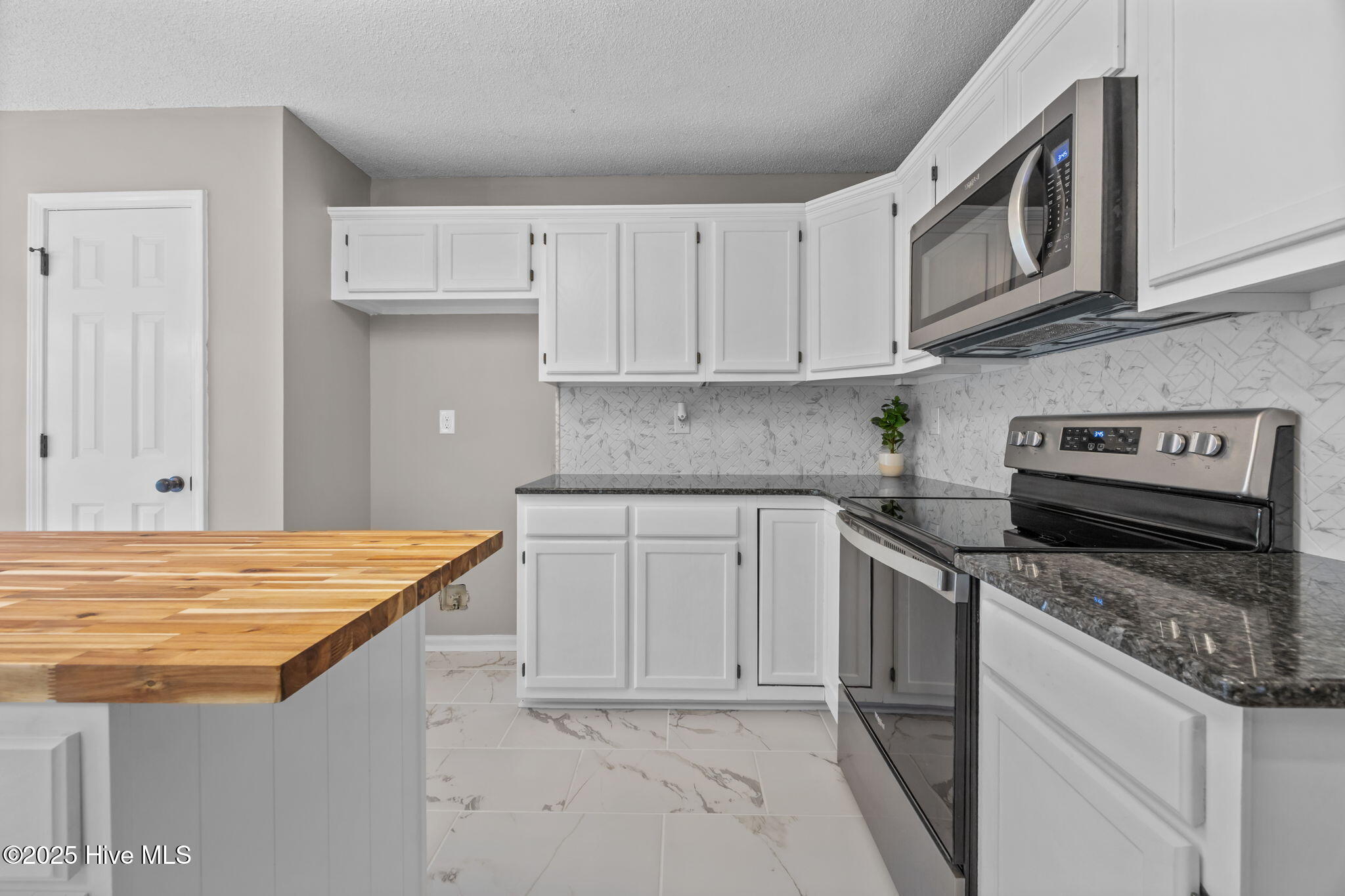 2805 Colonel Lamb Drive