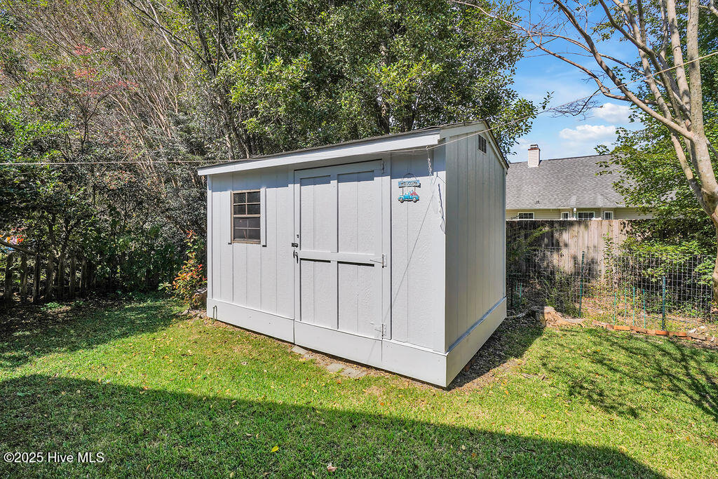 4409 Woodcroft Court