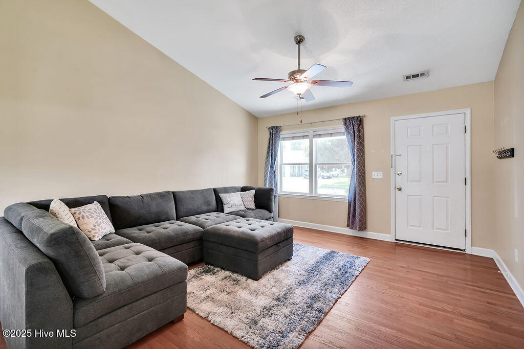 4409 Woodcroft Court