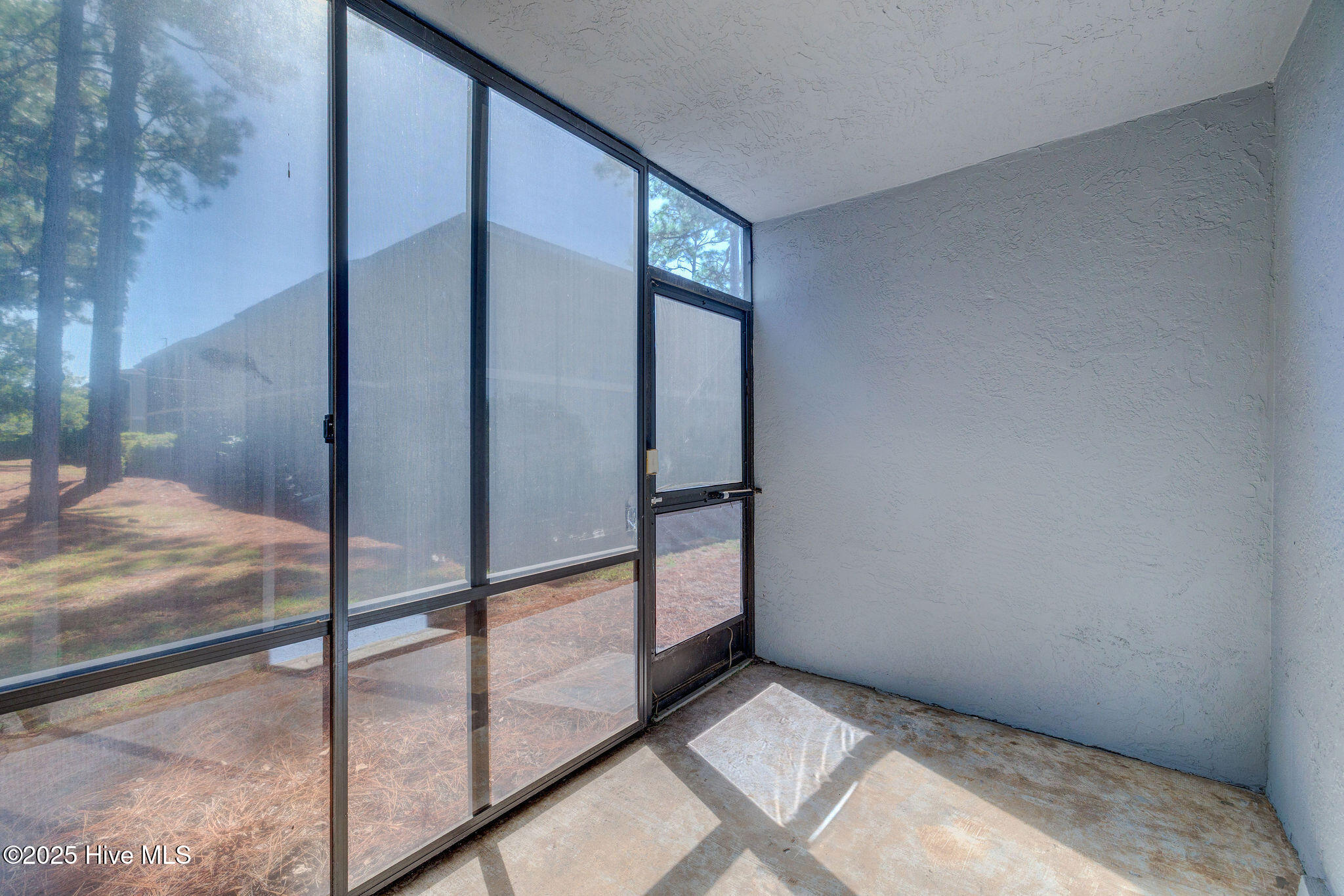 4529 Holly Tree Road, 701