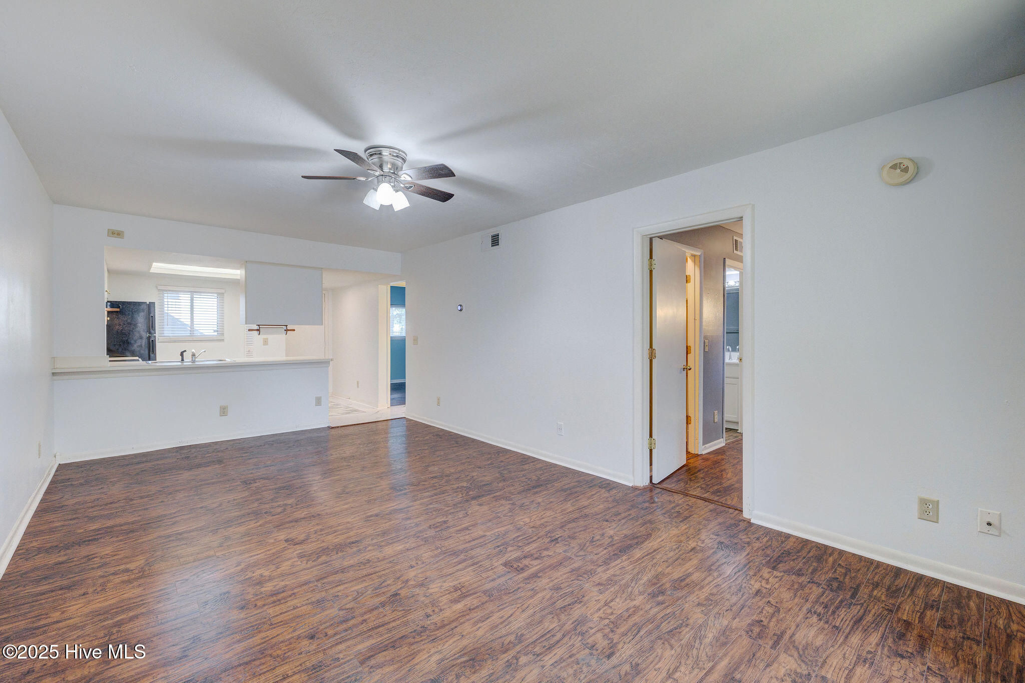 4529 Holly Tree Road, 701