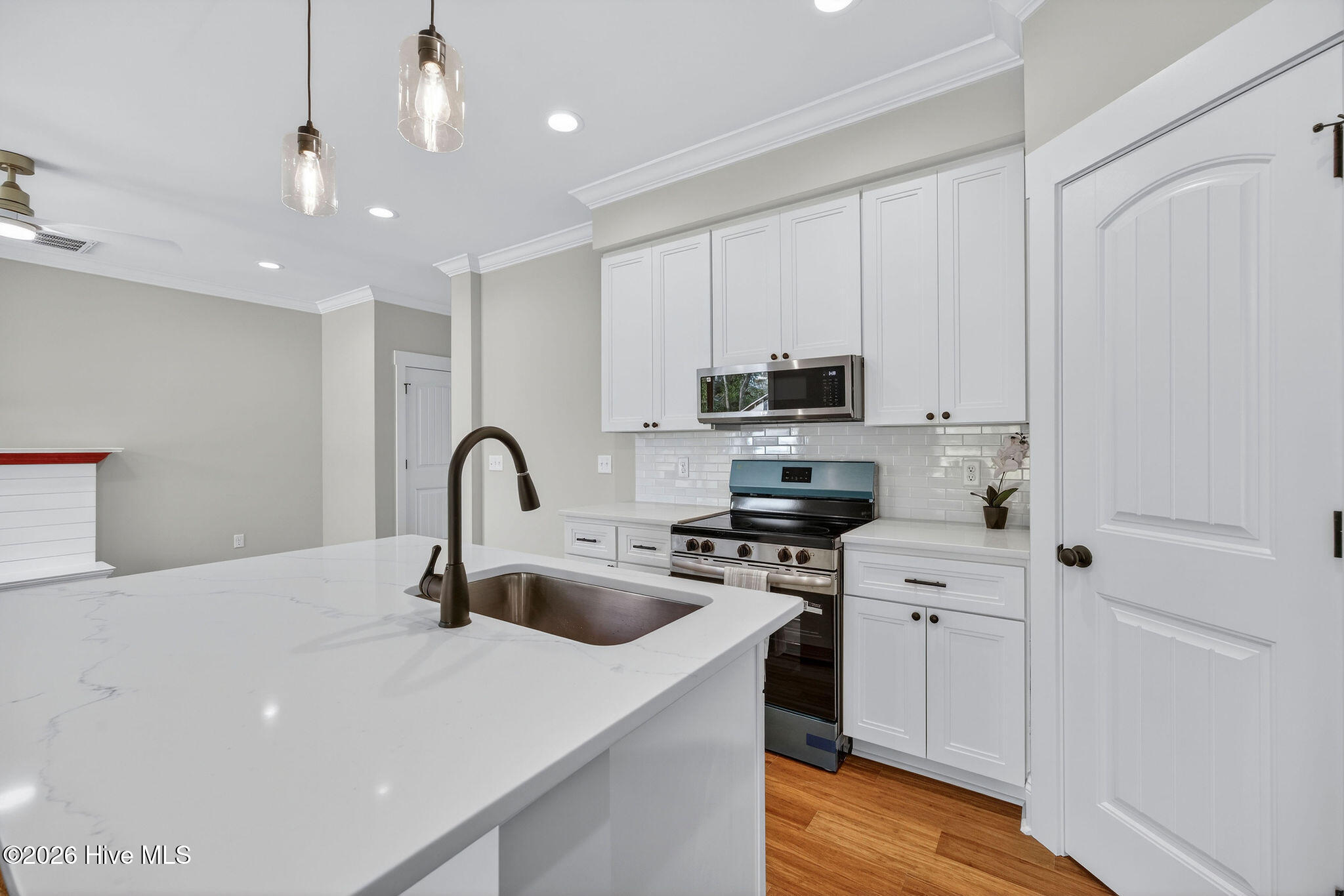 404 S Bodenheimer Street