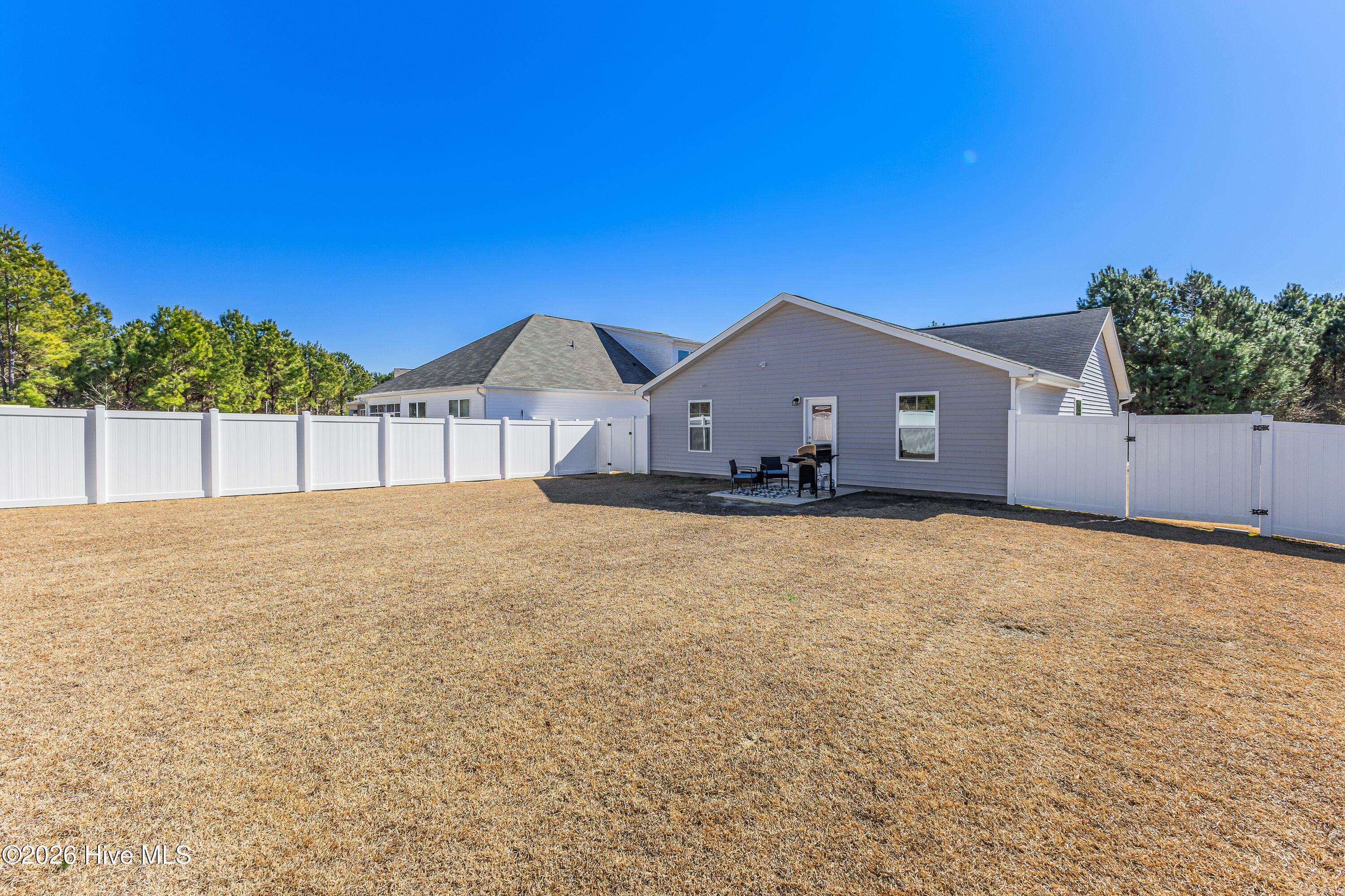 1332 Cadbury Castle Drive SE