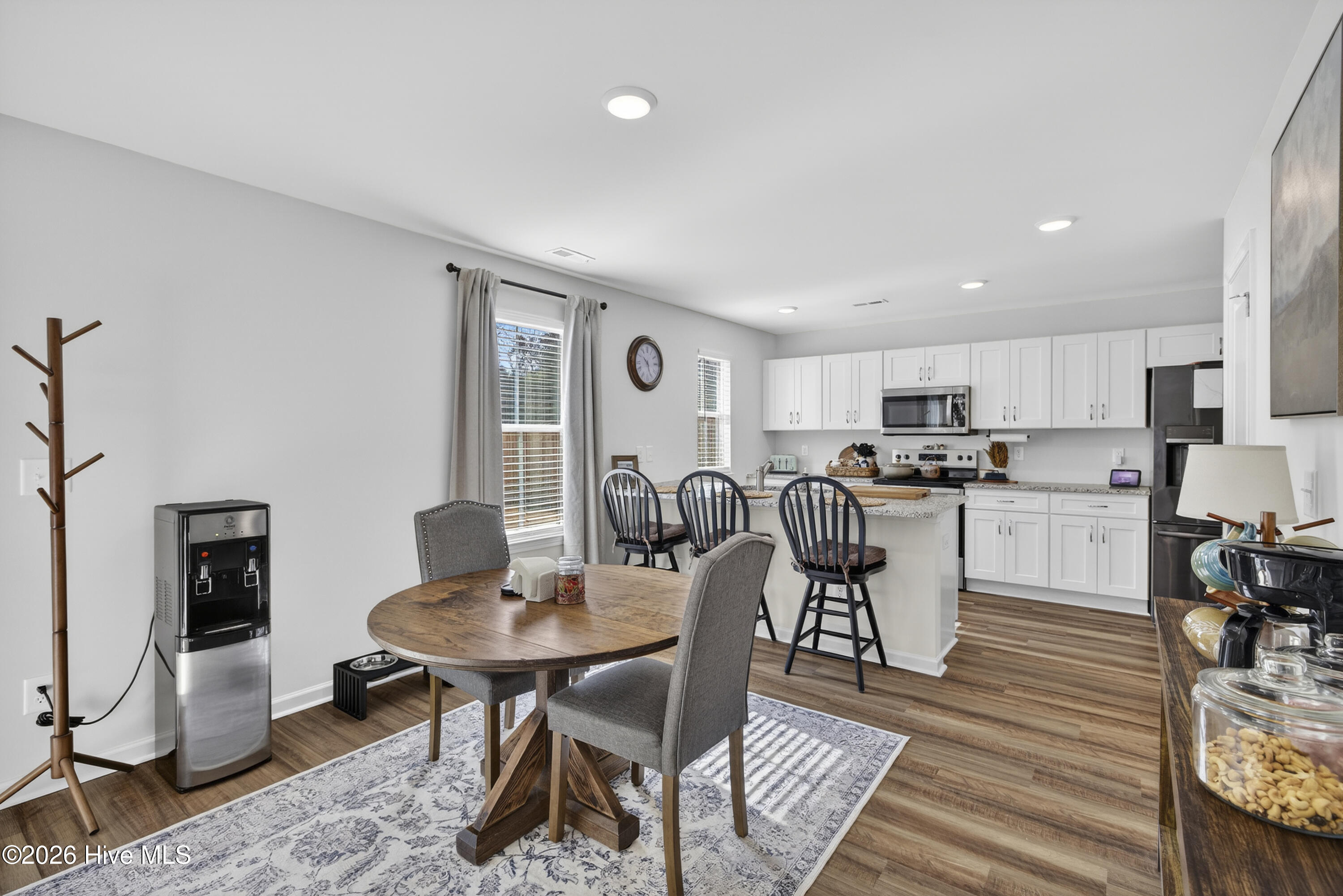 3027 Day Dream Lane NE