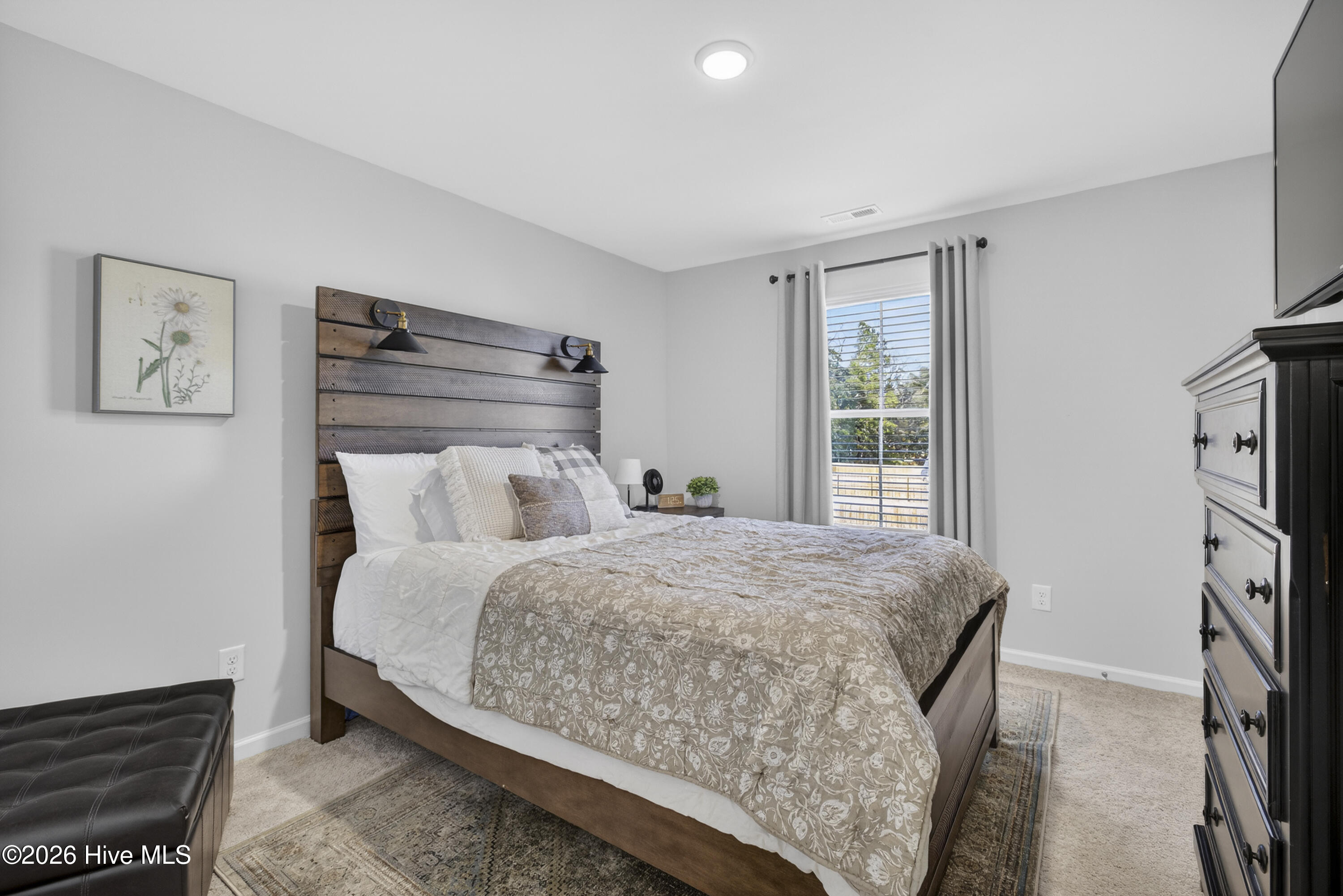 3027 Day Dream Lane NE