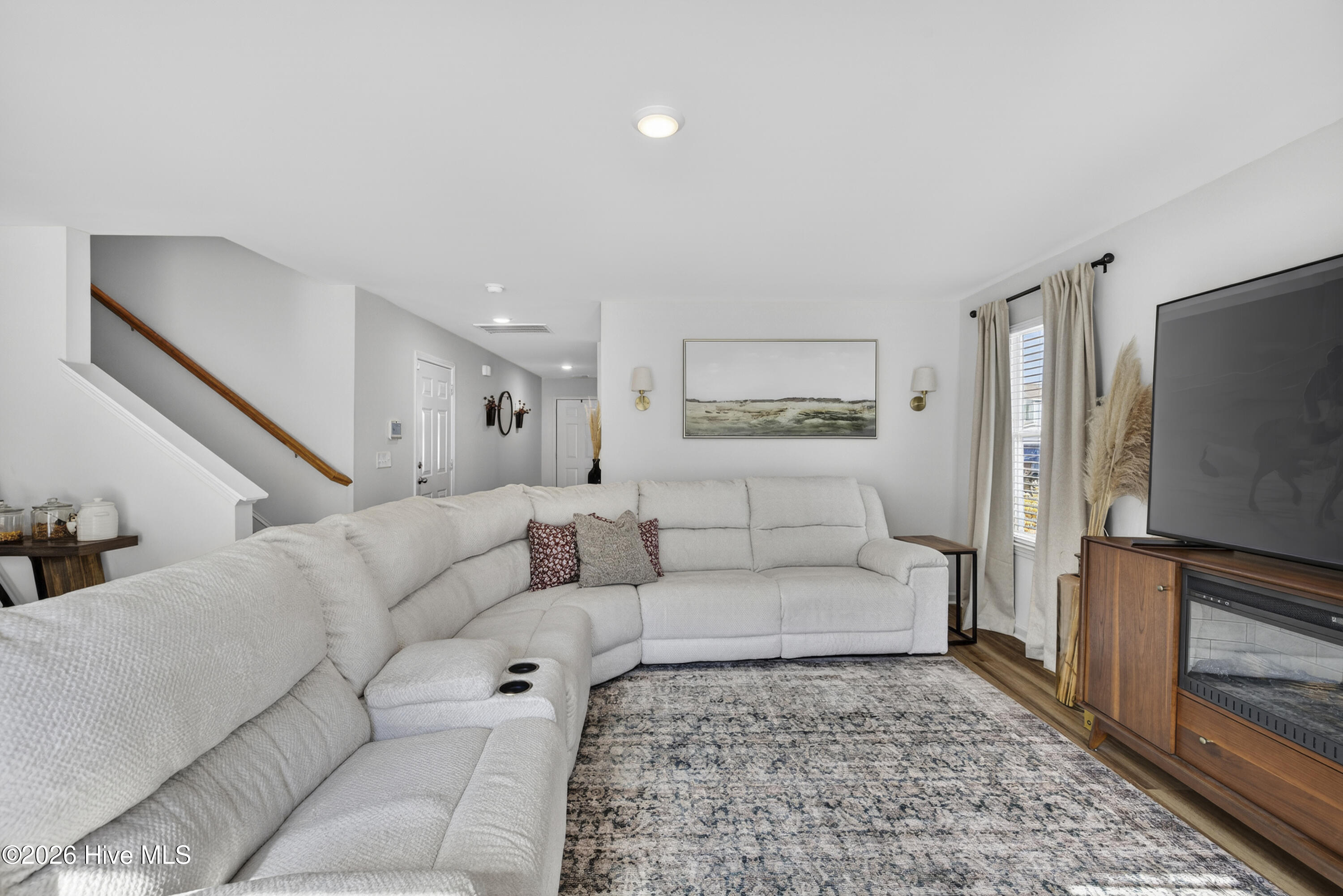 3027 Day Dream Lane NE