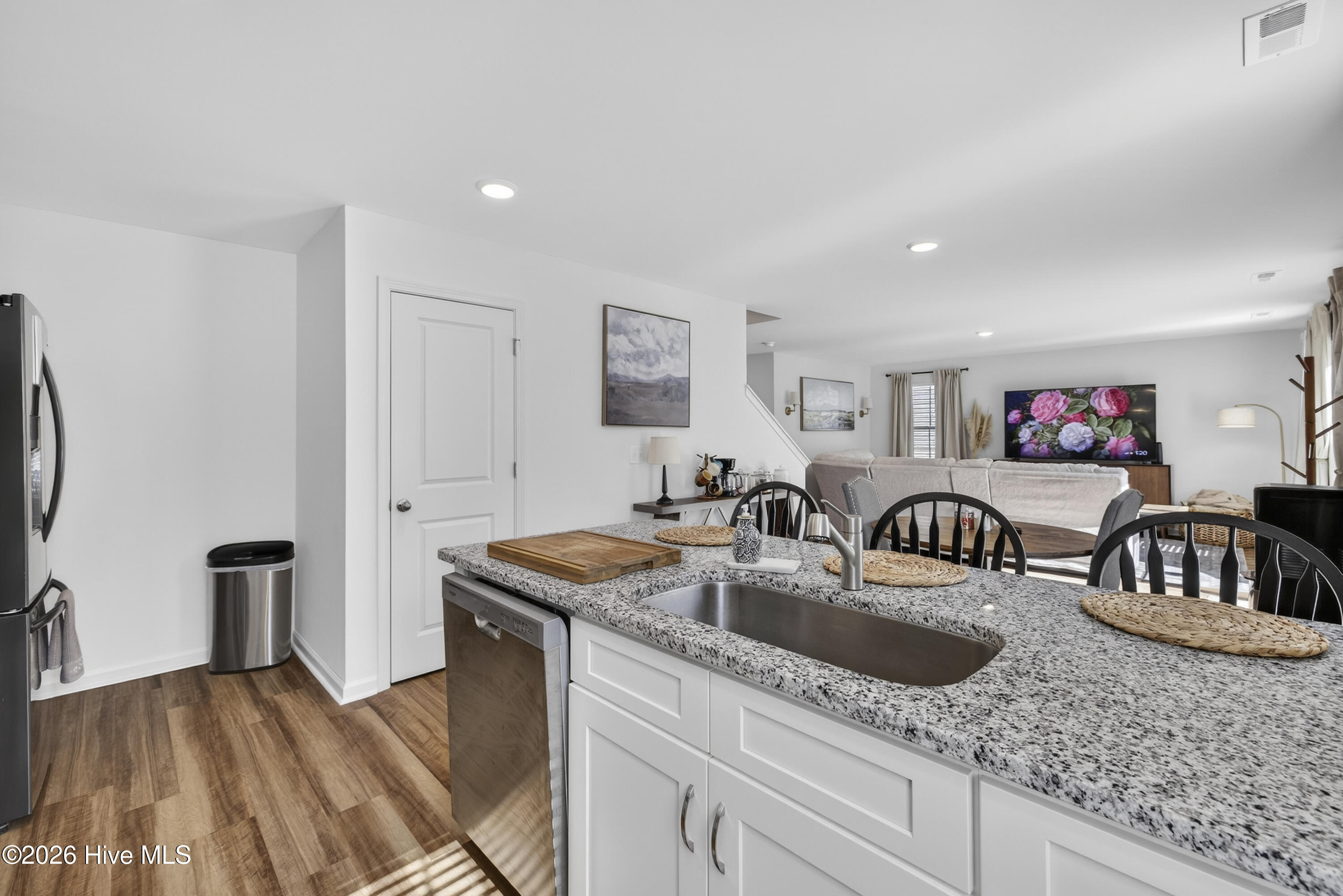 3027 Day Dream Lane NE