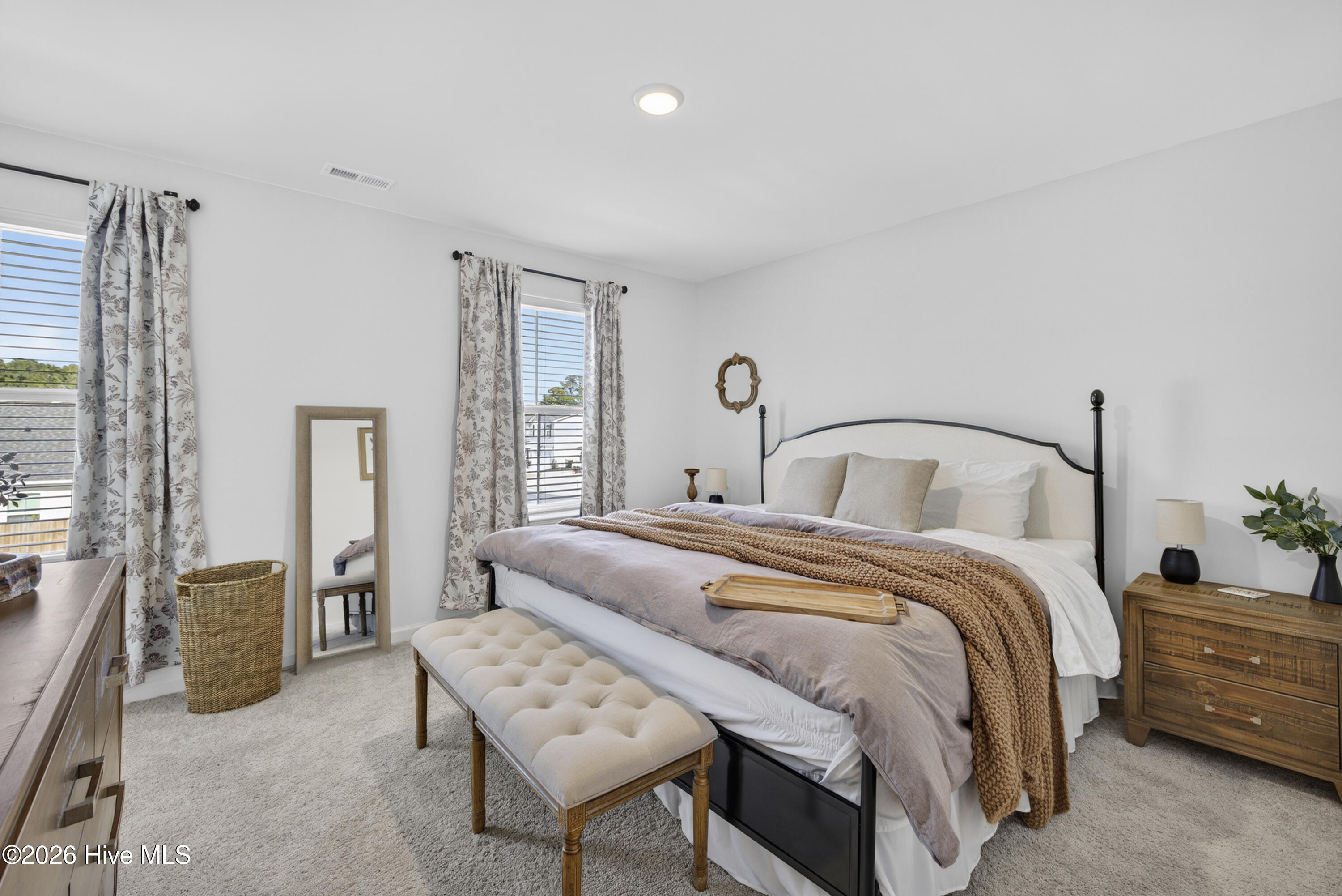 3027 Day Dream Lane NE