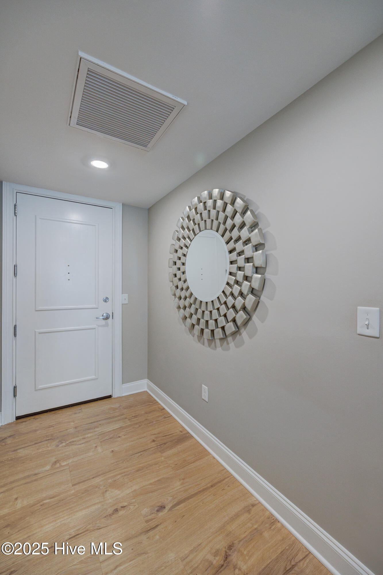 240 N Water Street 653