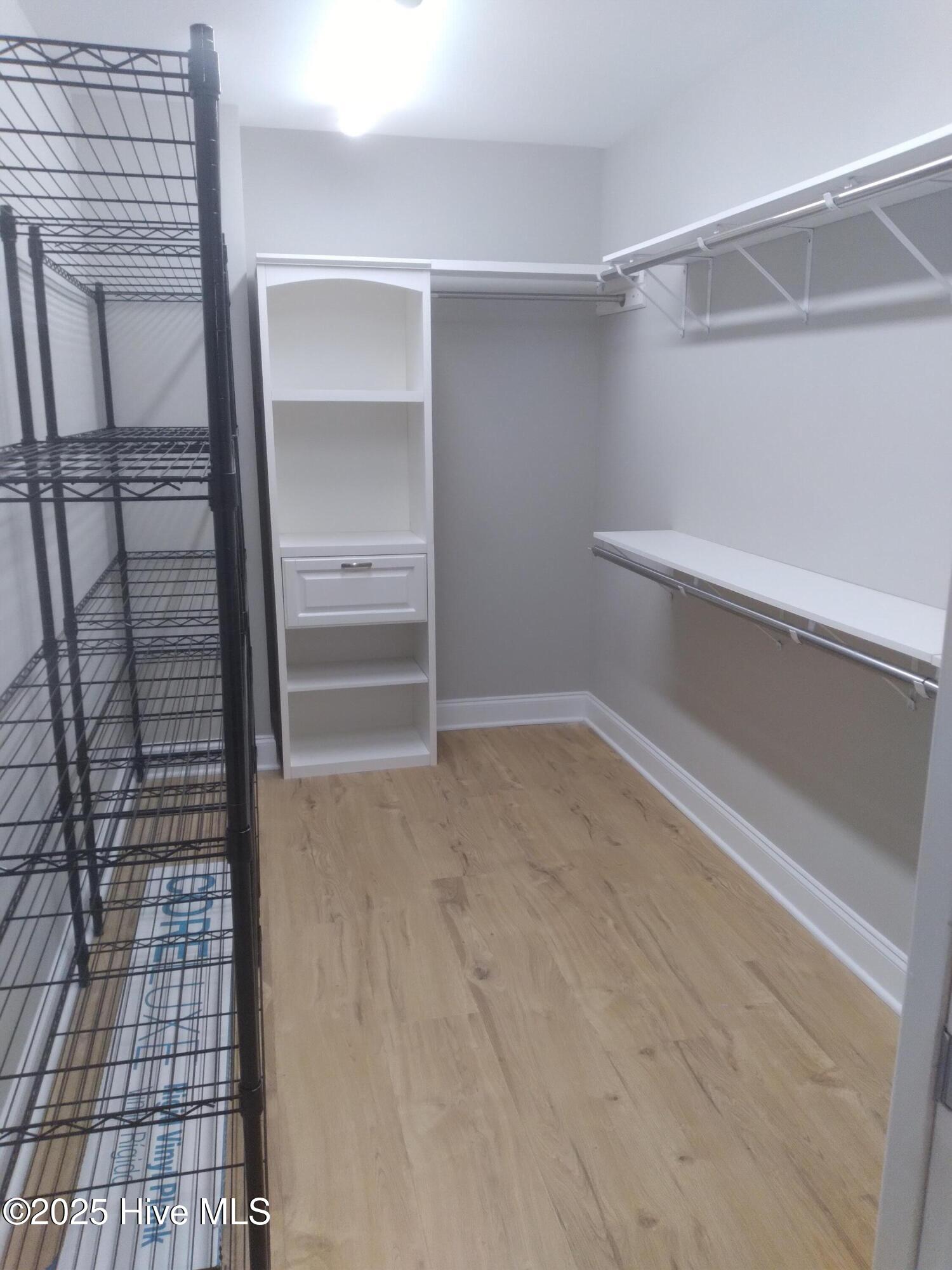 240 N Water Street 653