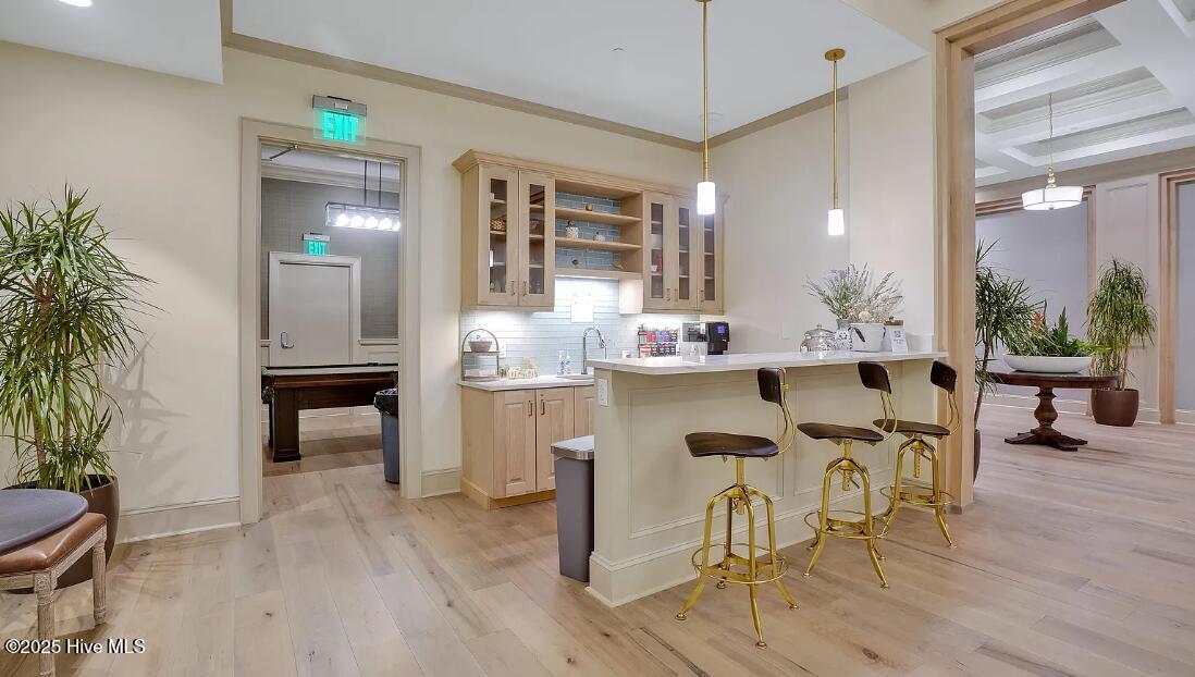 240 N Water Street 653