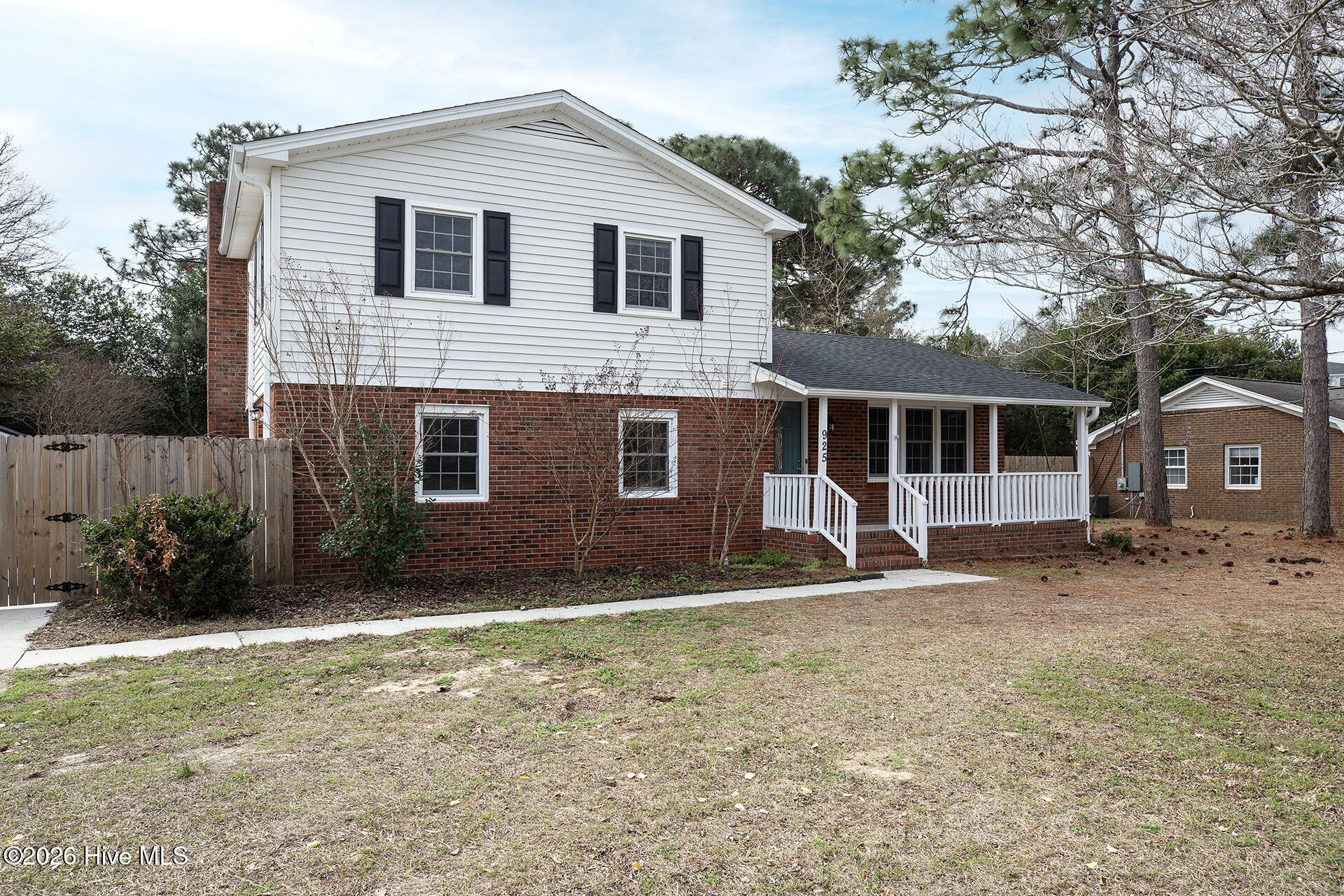 925 Lorraine Drive
