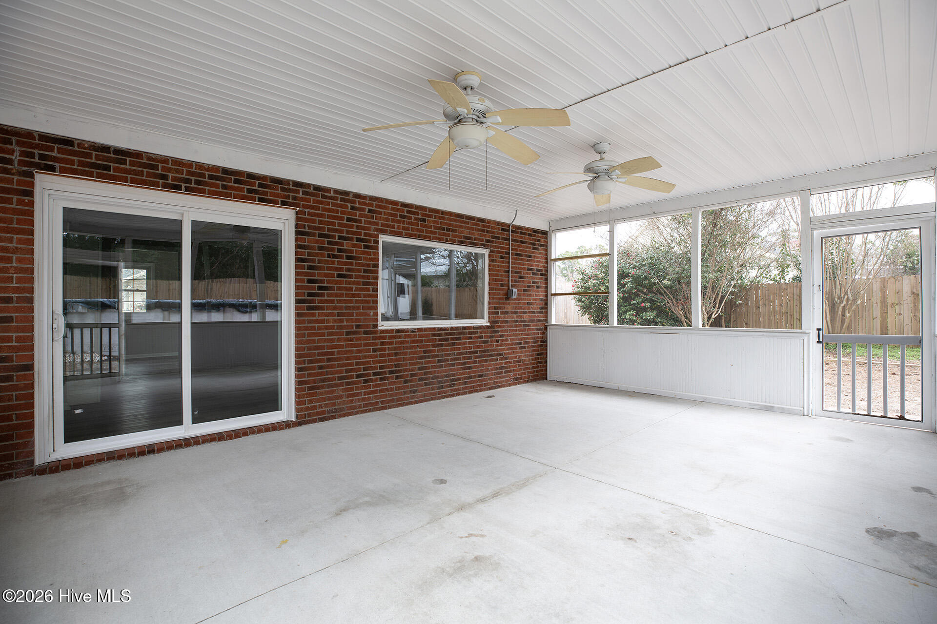 925 Lorraine Drive