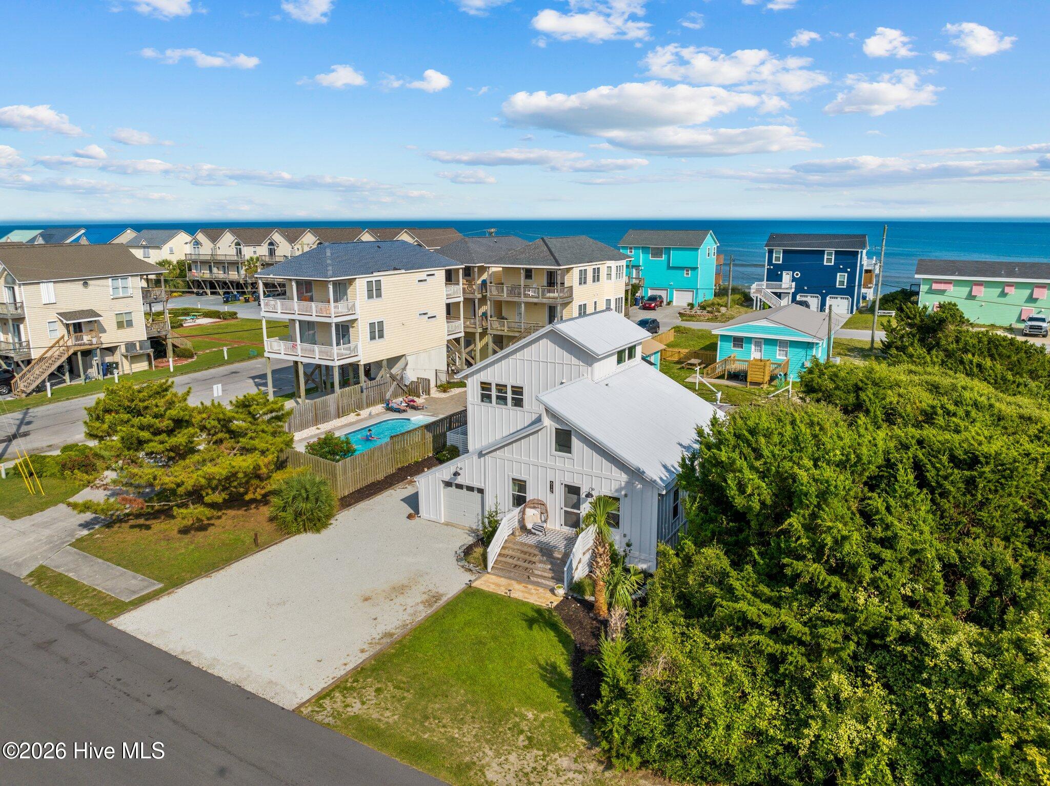 618 N Topsail Drive