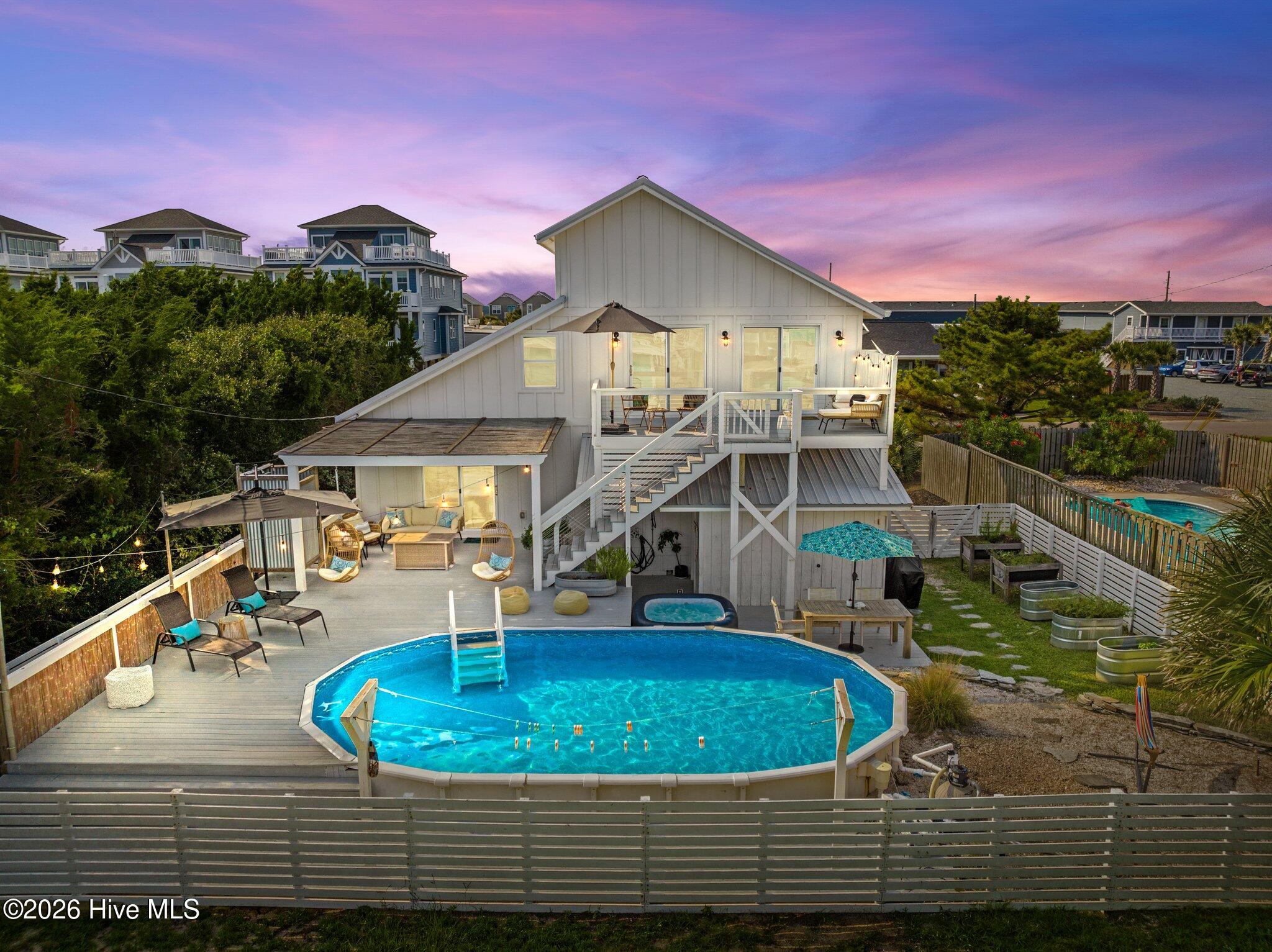 618 N Topsail Drive