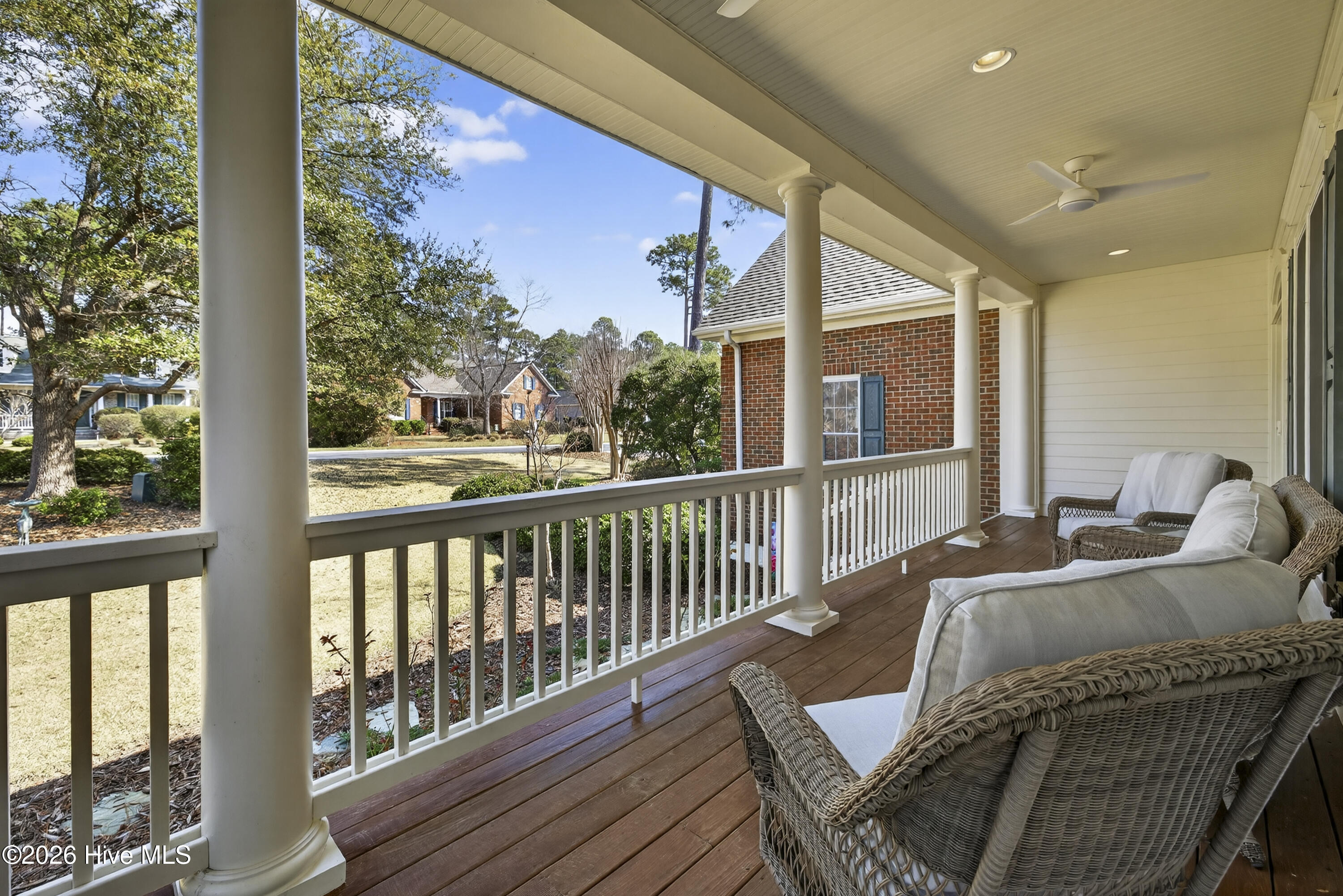 503 Riverwood Drive SE