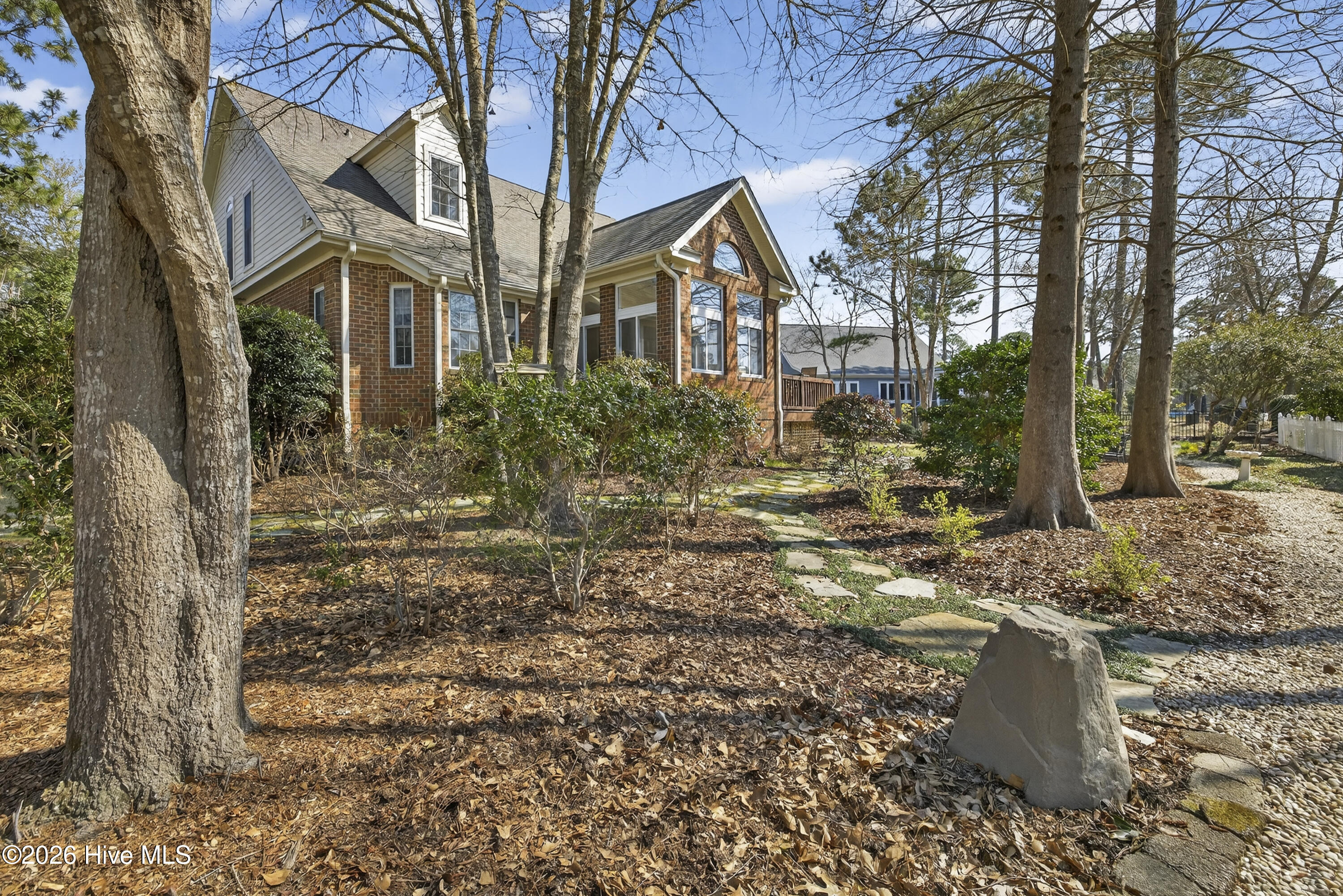 503 Riverwood Drive SE