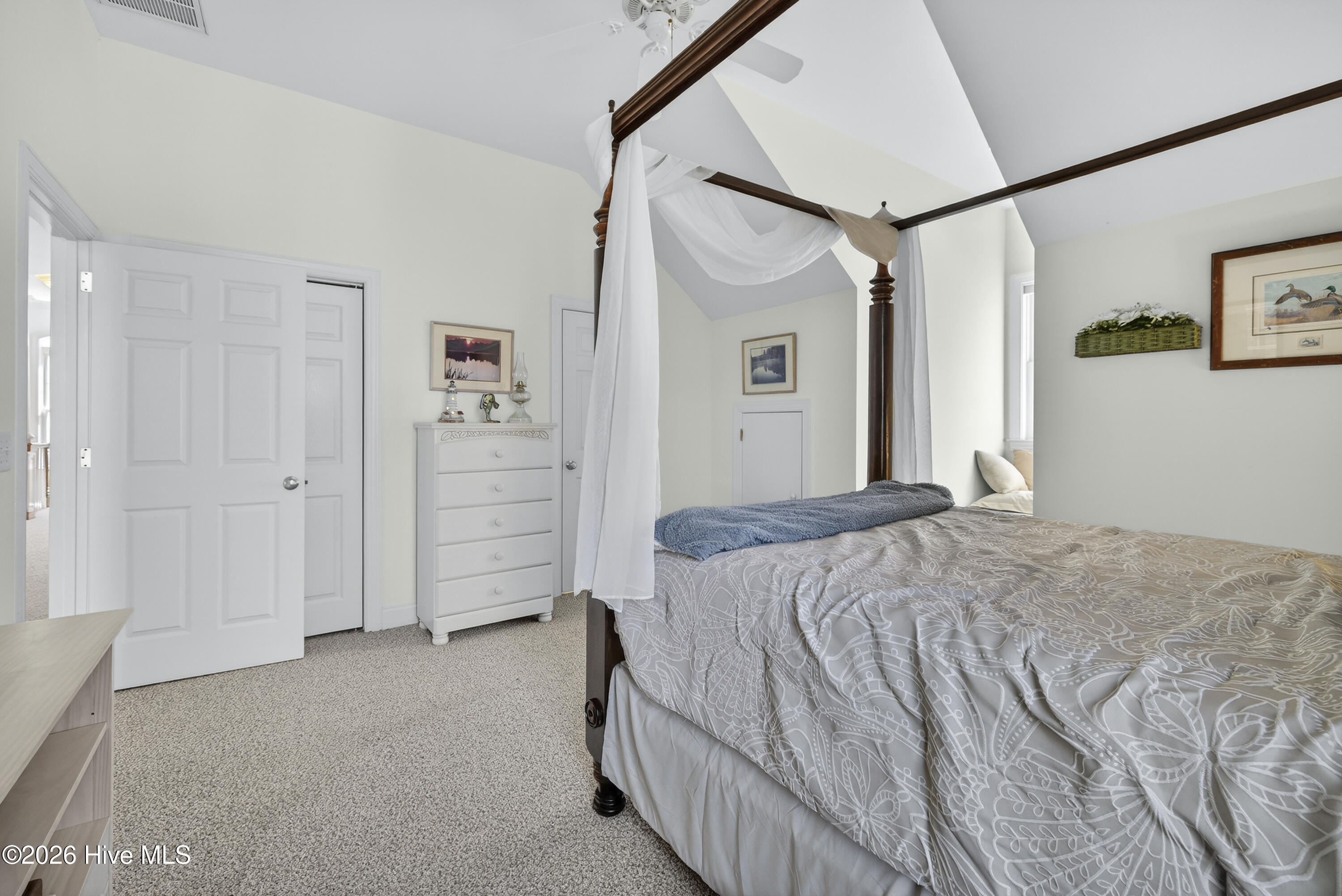 503 Riverwood Drive SE