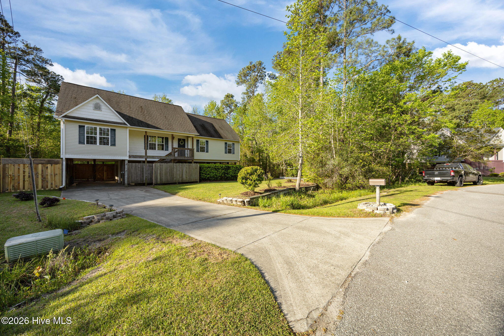 439 Motts Creek Road