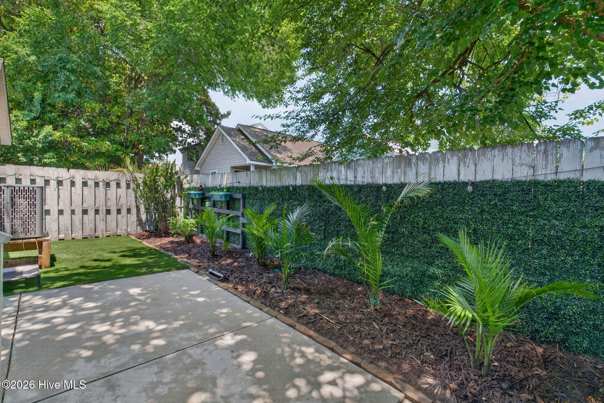 109 Gores Row