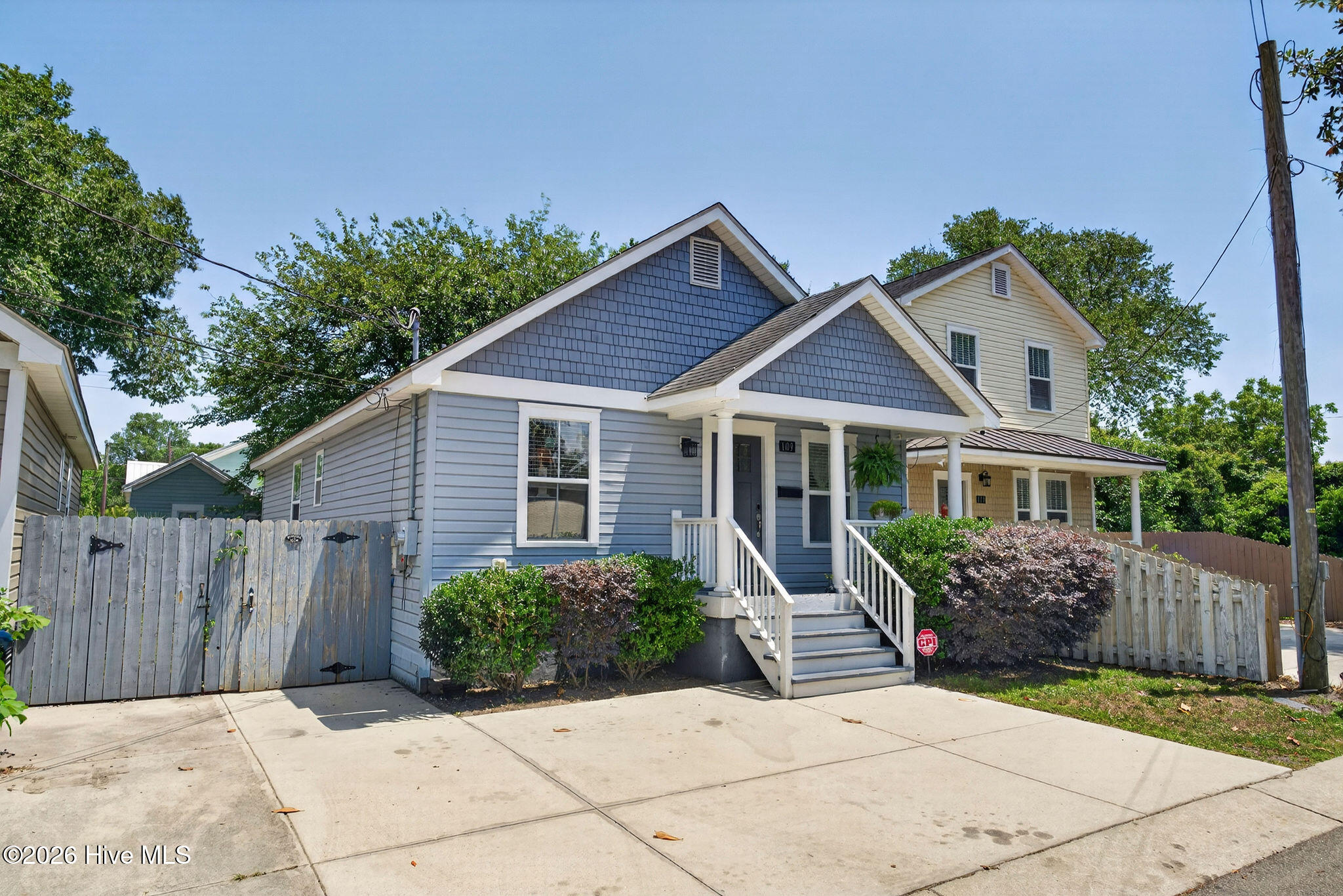 109 Gores Row