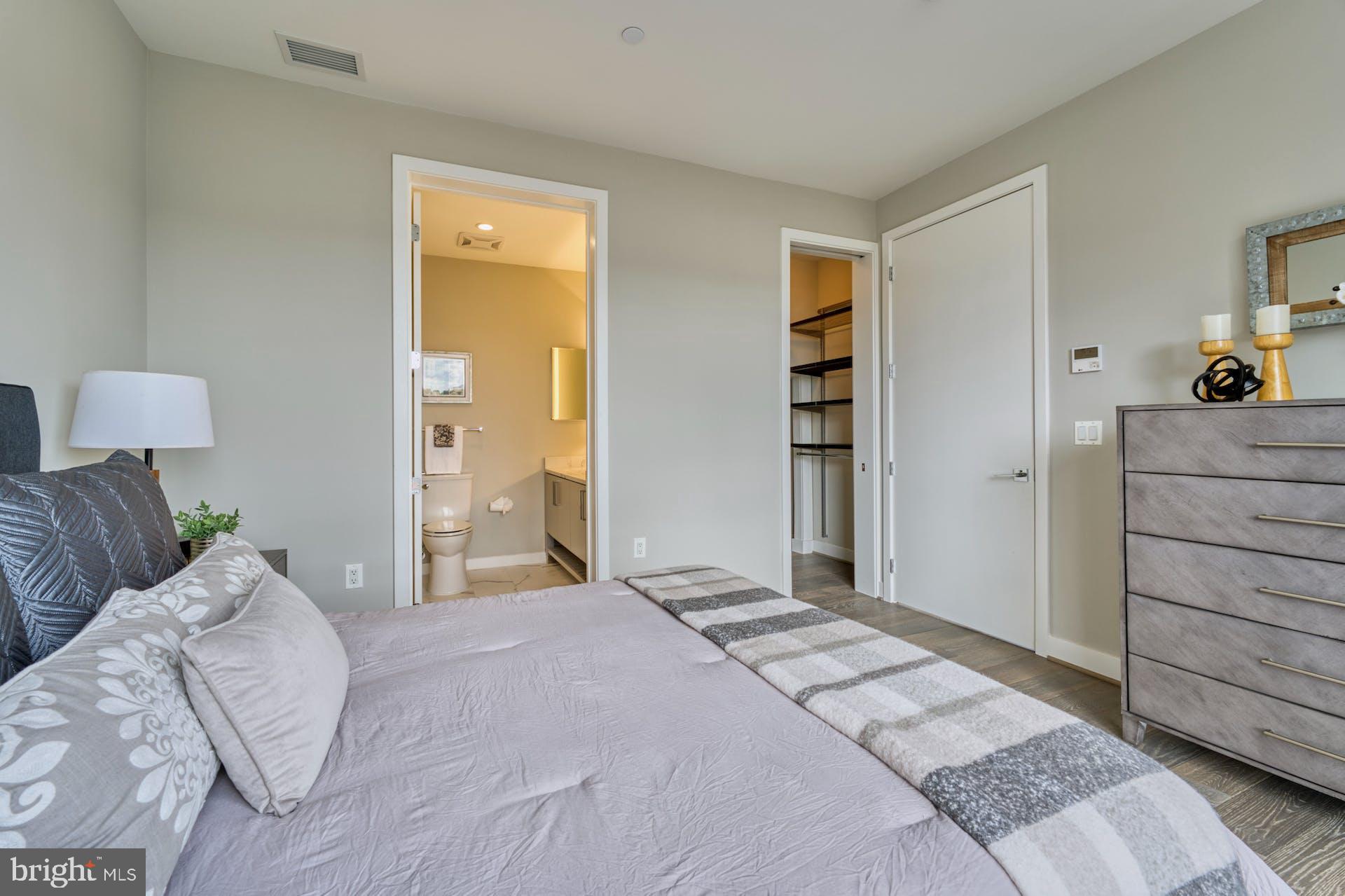 646 H St NE #Ph-3