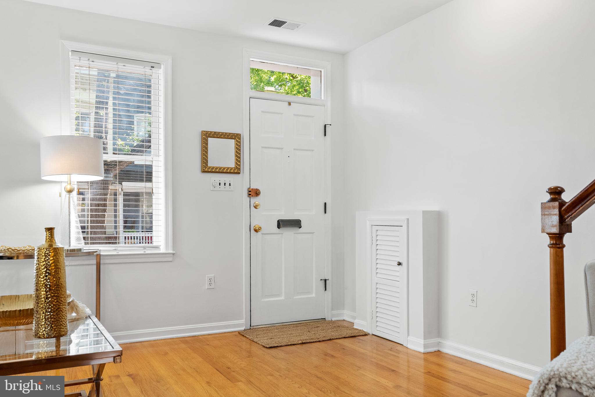 622 14th Pl NE