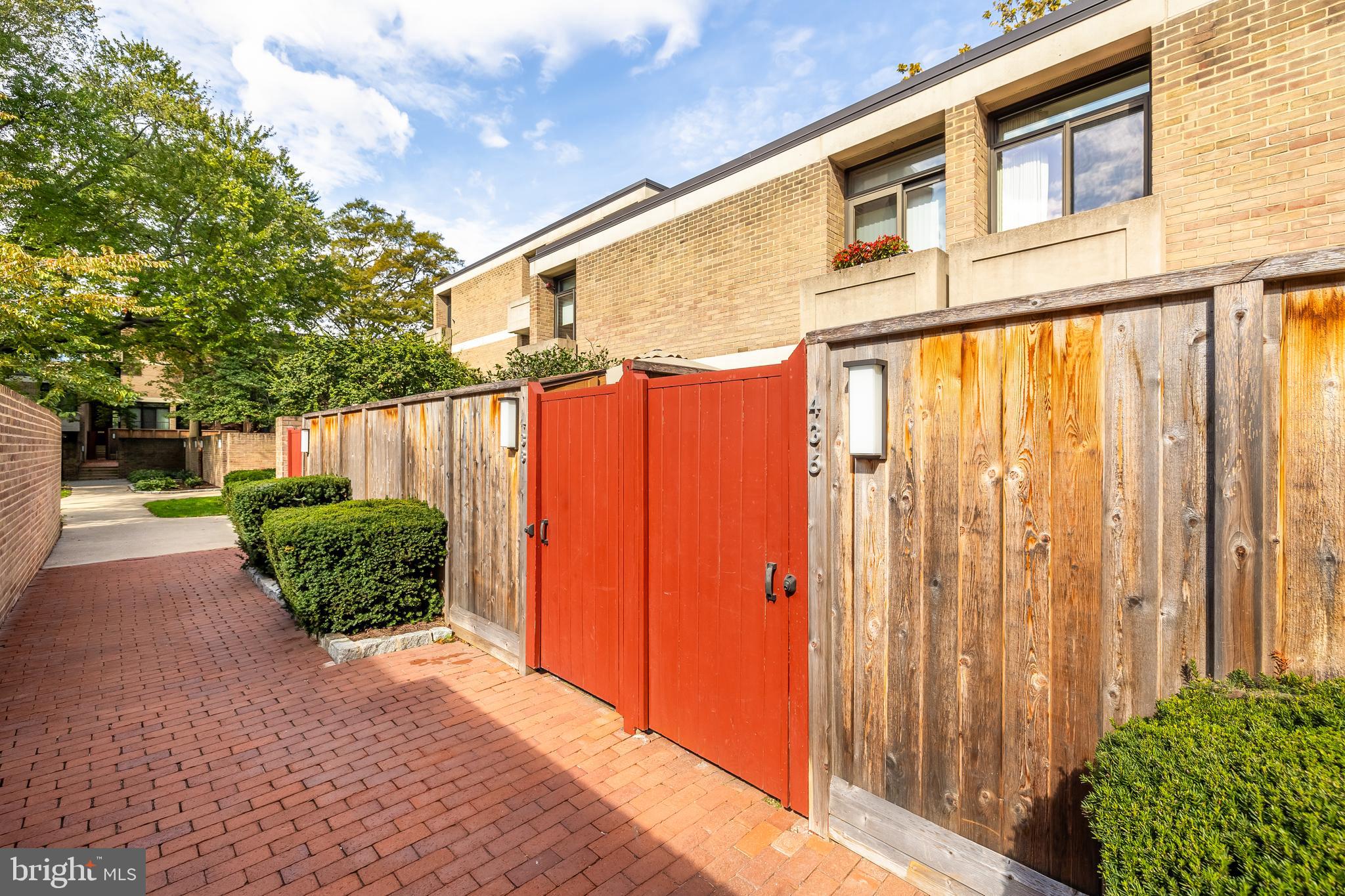 436 M St SW #10
