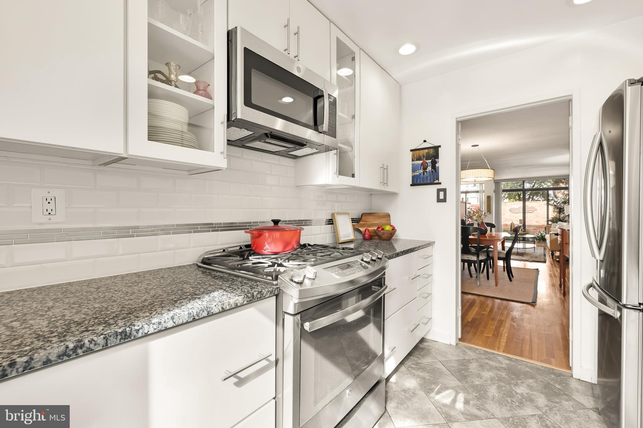 436 M St SW #10