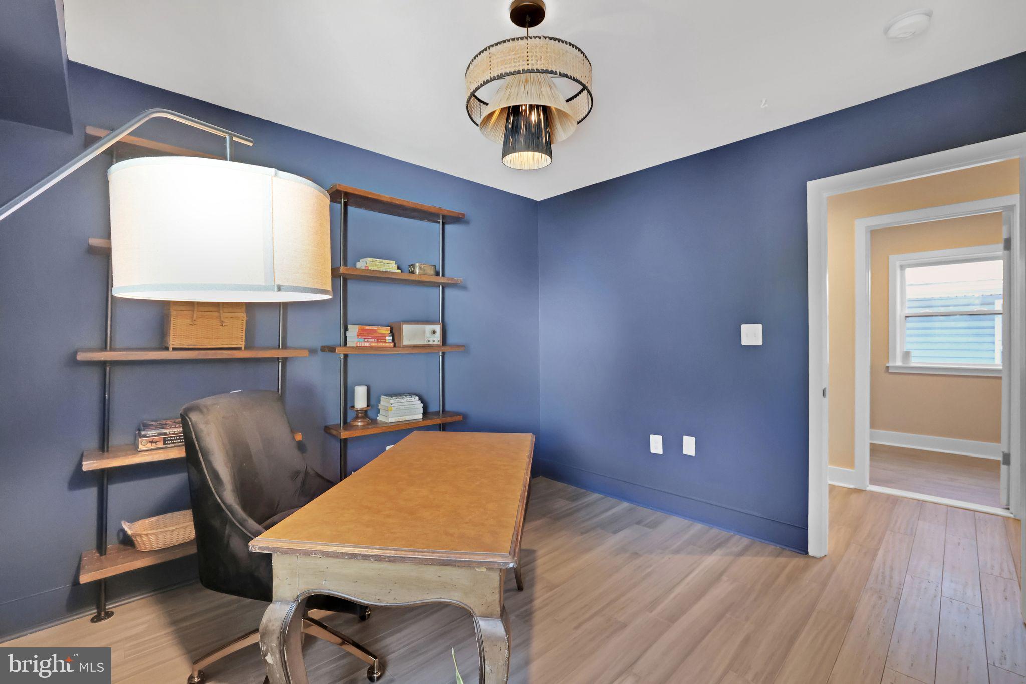 3701 South Dakota Ave NE