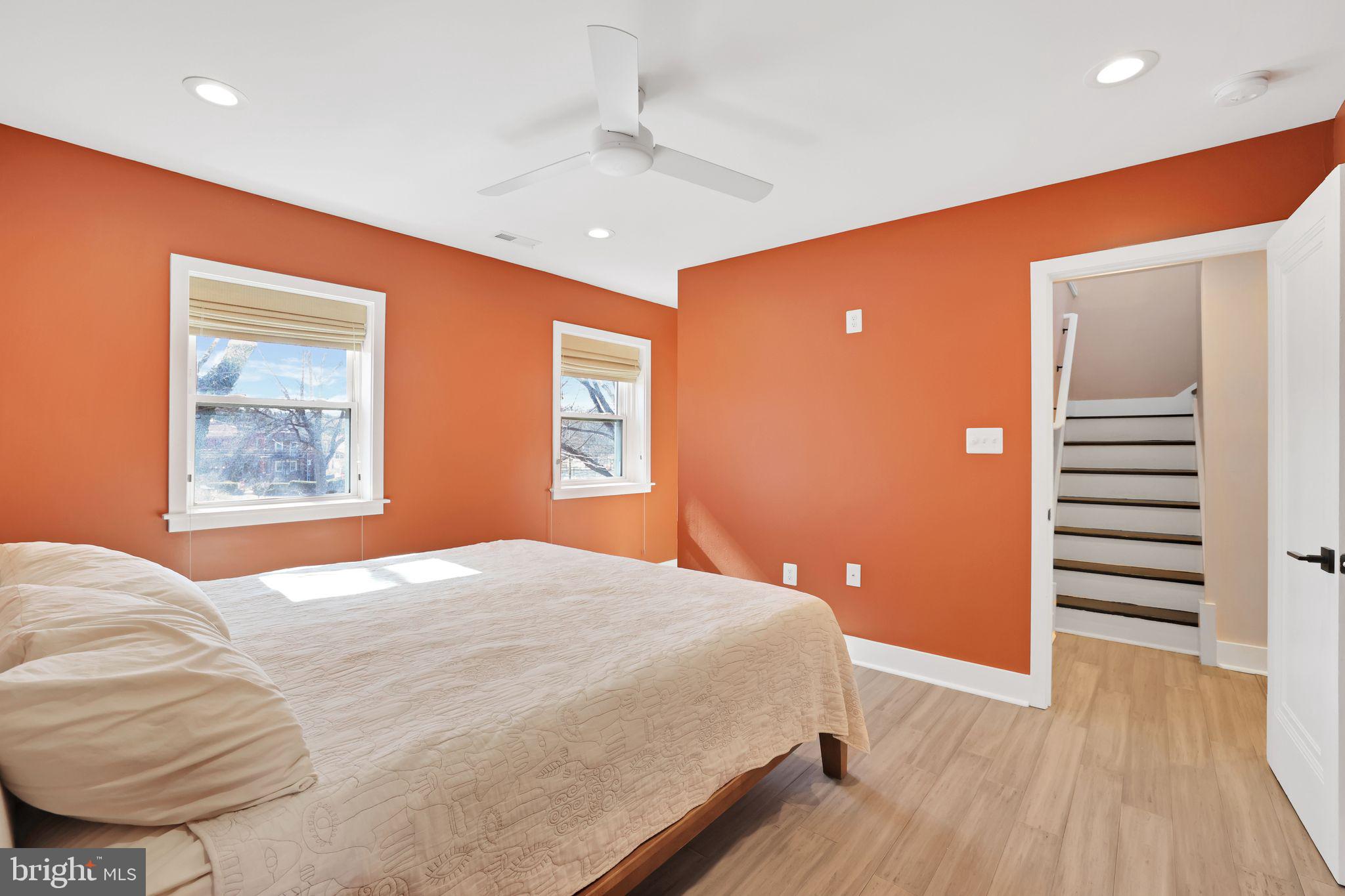 3701 South Dakota Ave NE