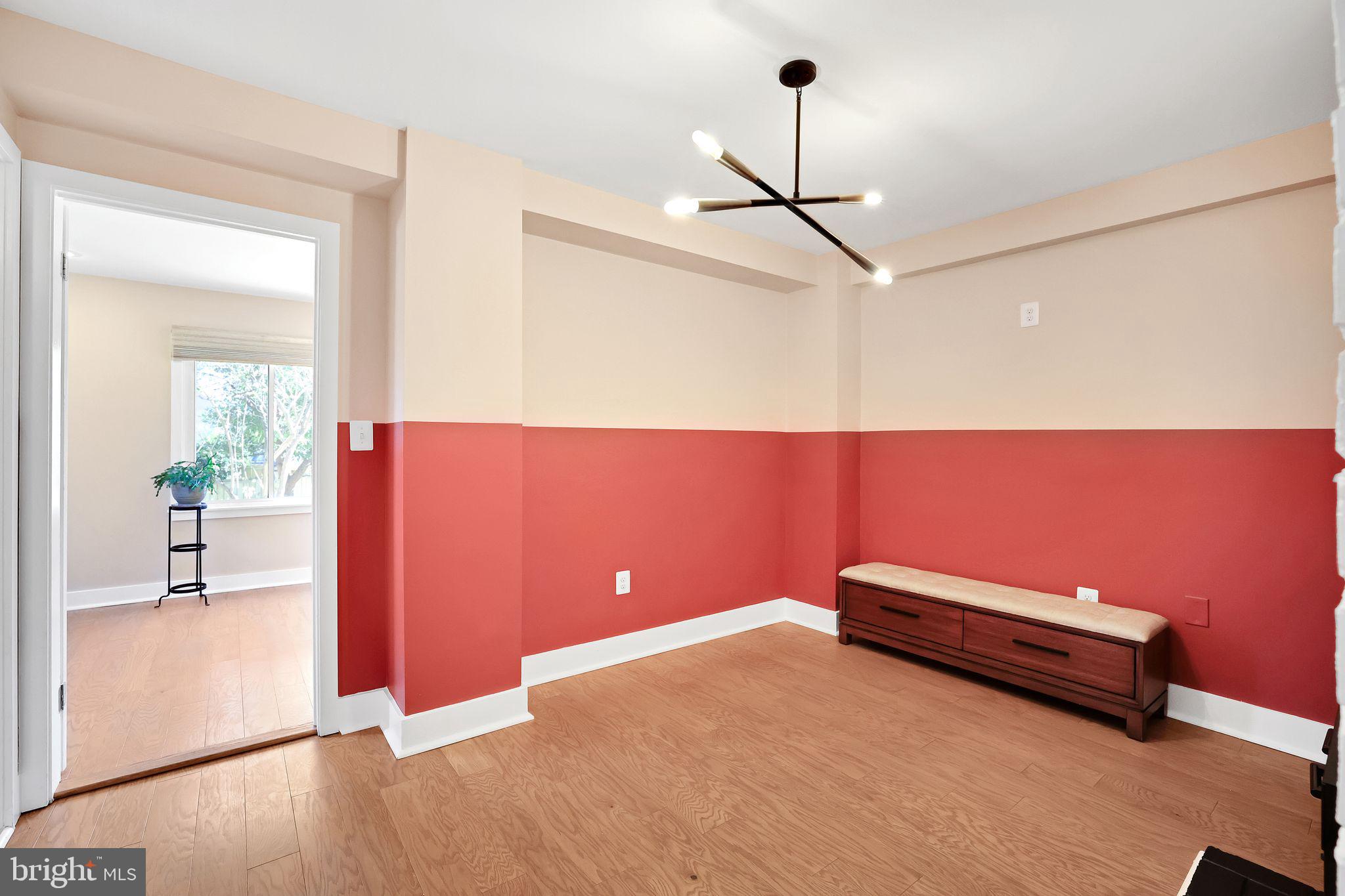 3701 South Dakota Ave NE