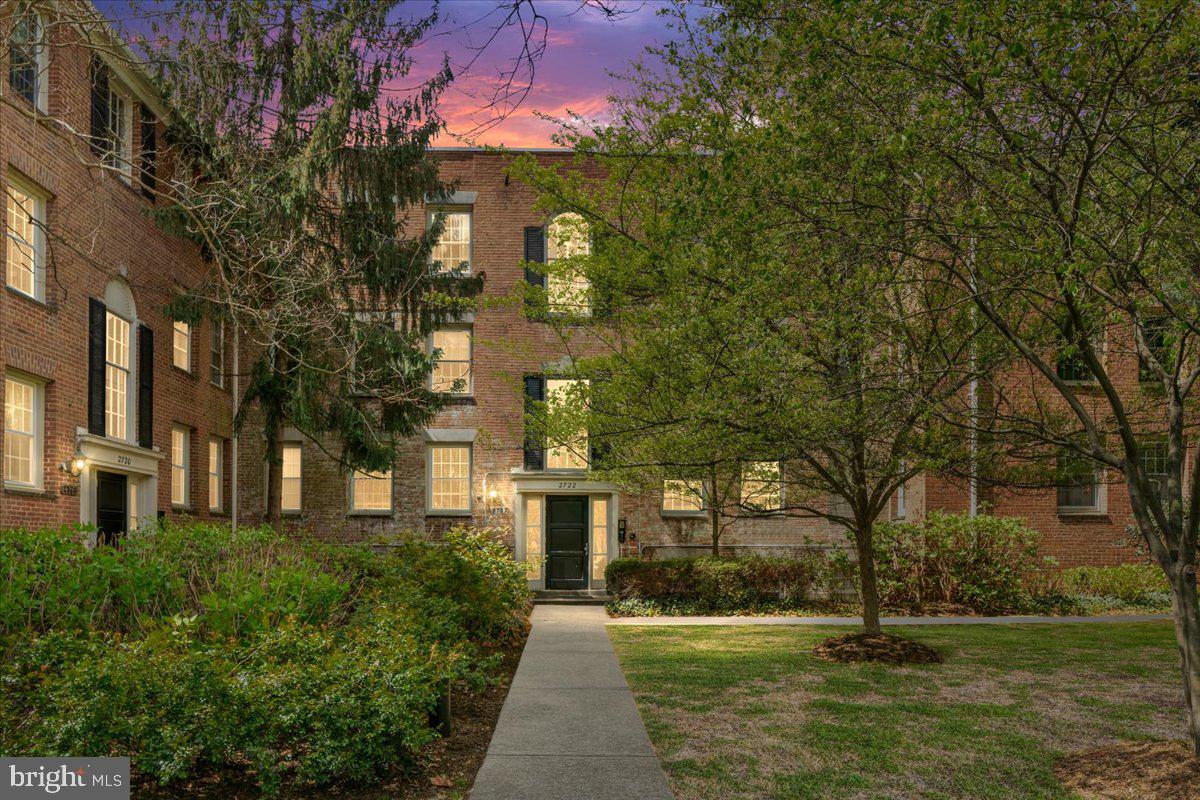 2722 Ordway St NW #5