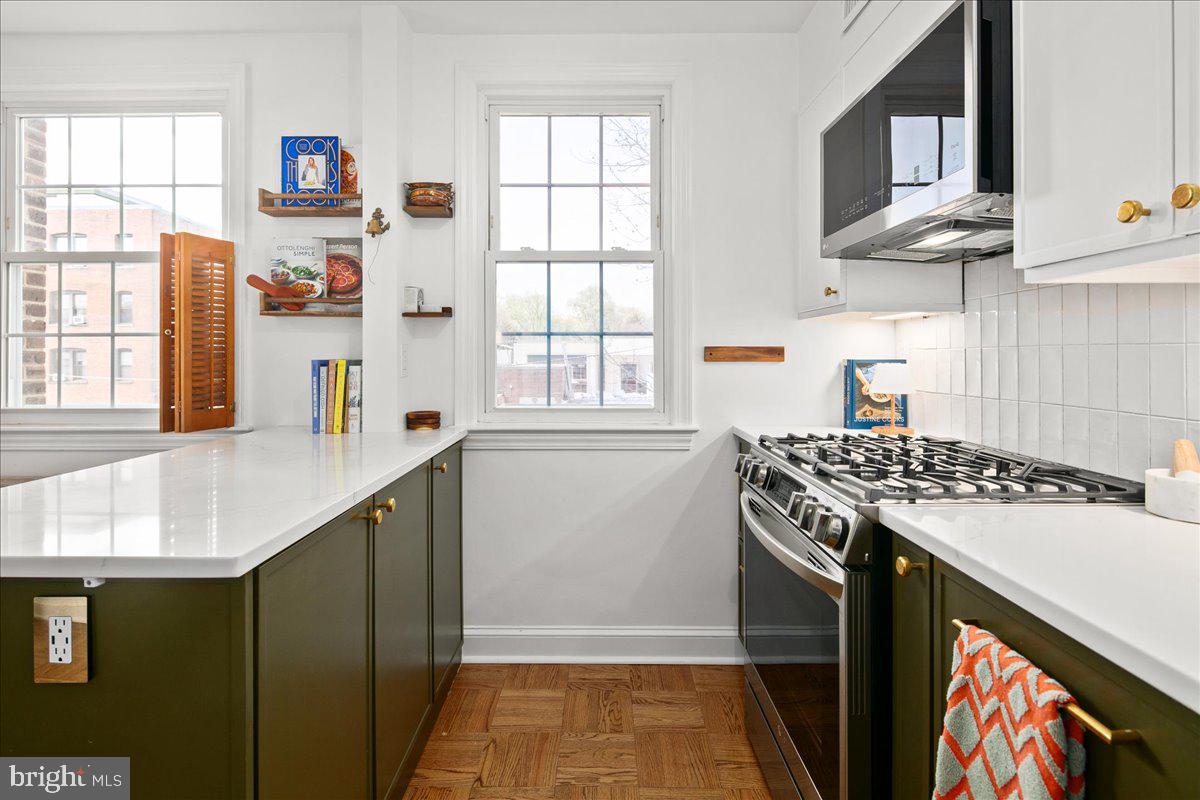 2722 Ordway St NW #5