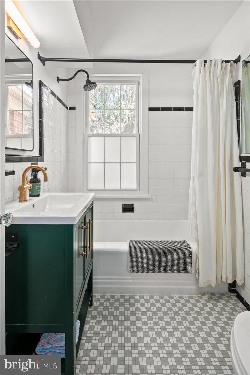 2722 Ordway St NW #5