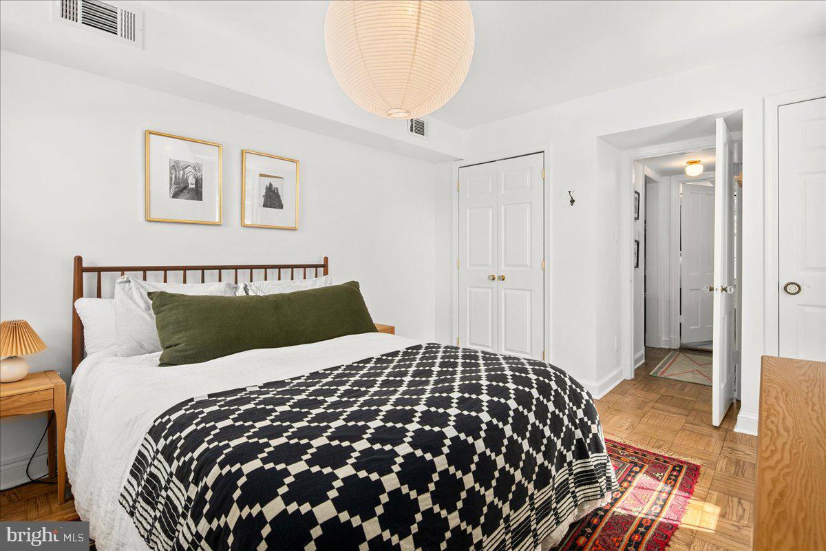 2722 Ordway St NW #5