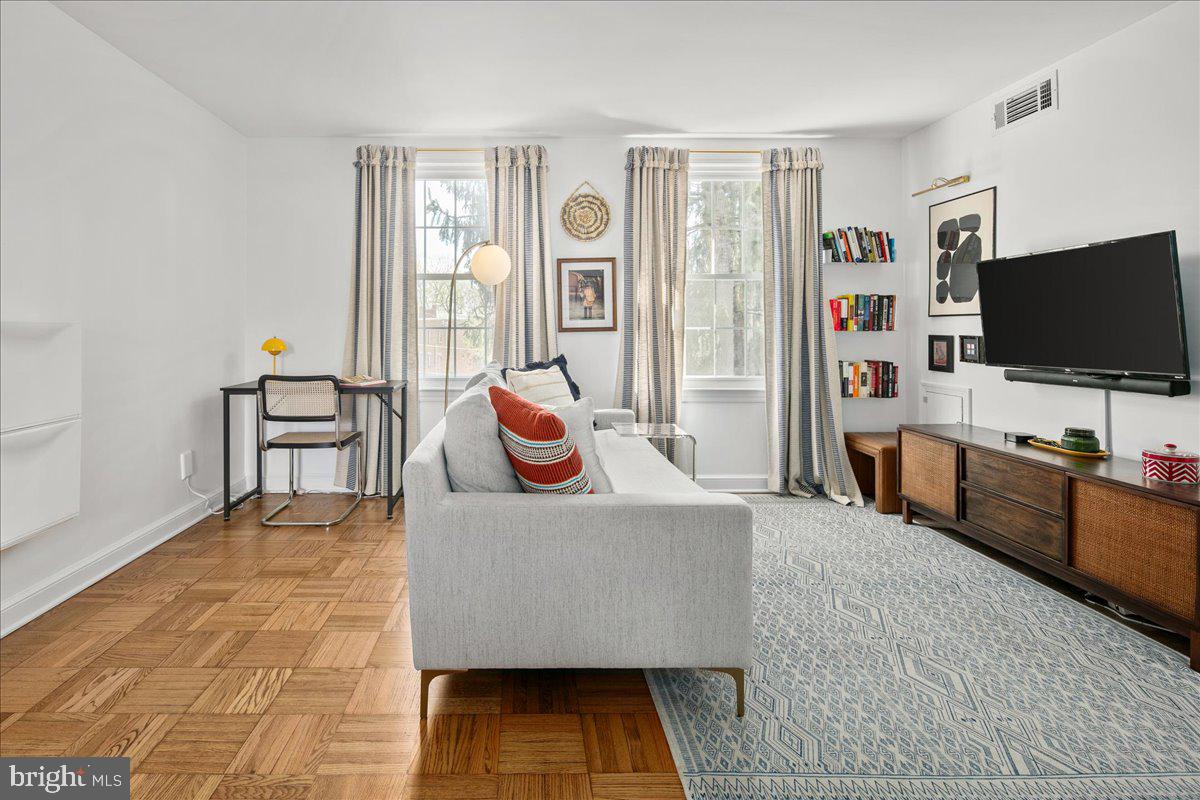 2722 Ordway St NW #5