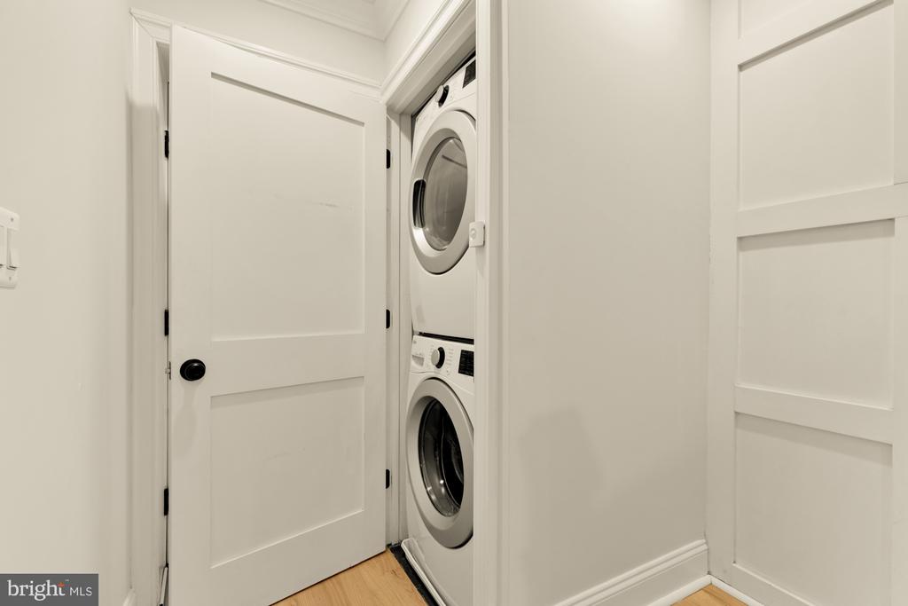 1247 OATES STREET NE Unit: A