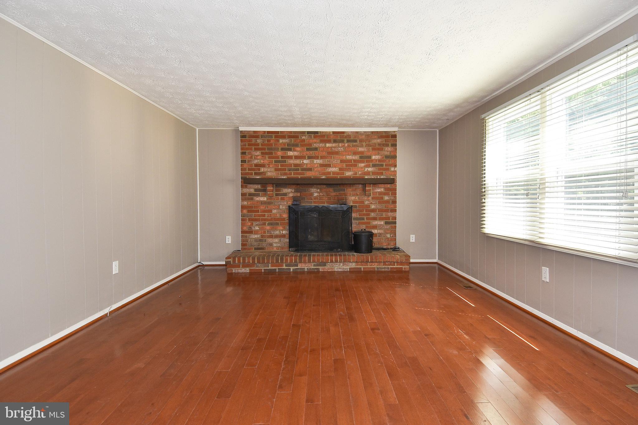 2364 IRONWOOD DR