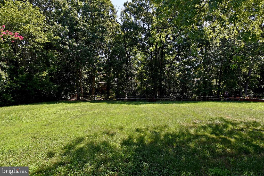2364 IRONWOOD DR
