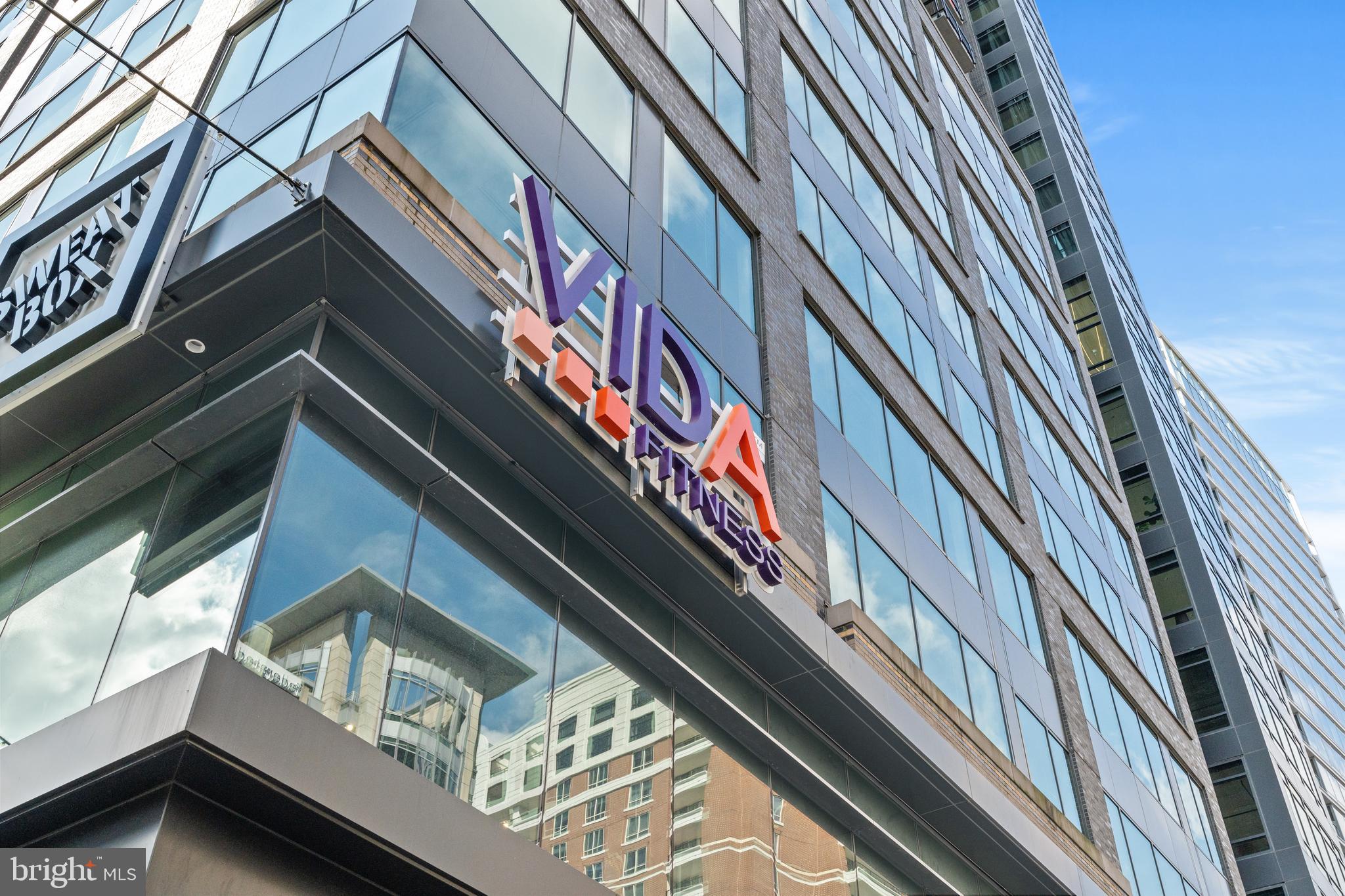 880 N Pollard St #623