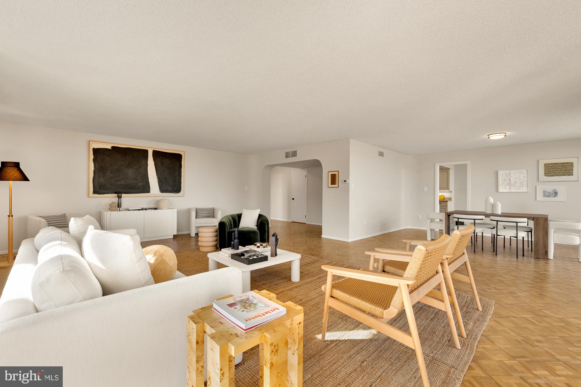 1101 S Arlington Ridge Rd #302