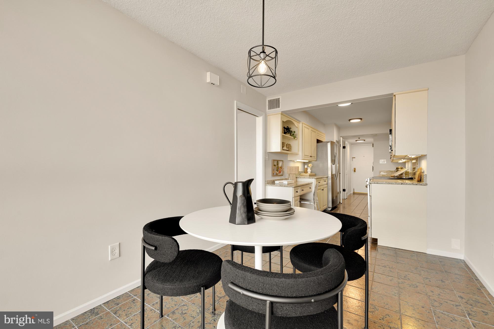 1101 S Arlington Ridge Rd #302