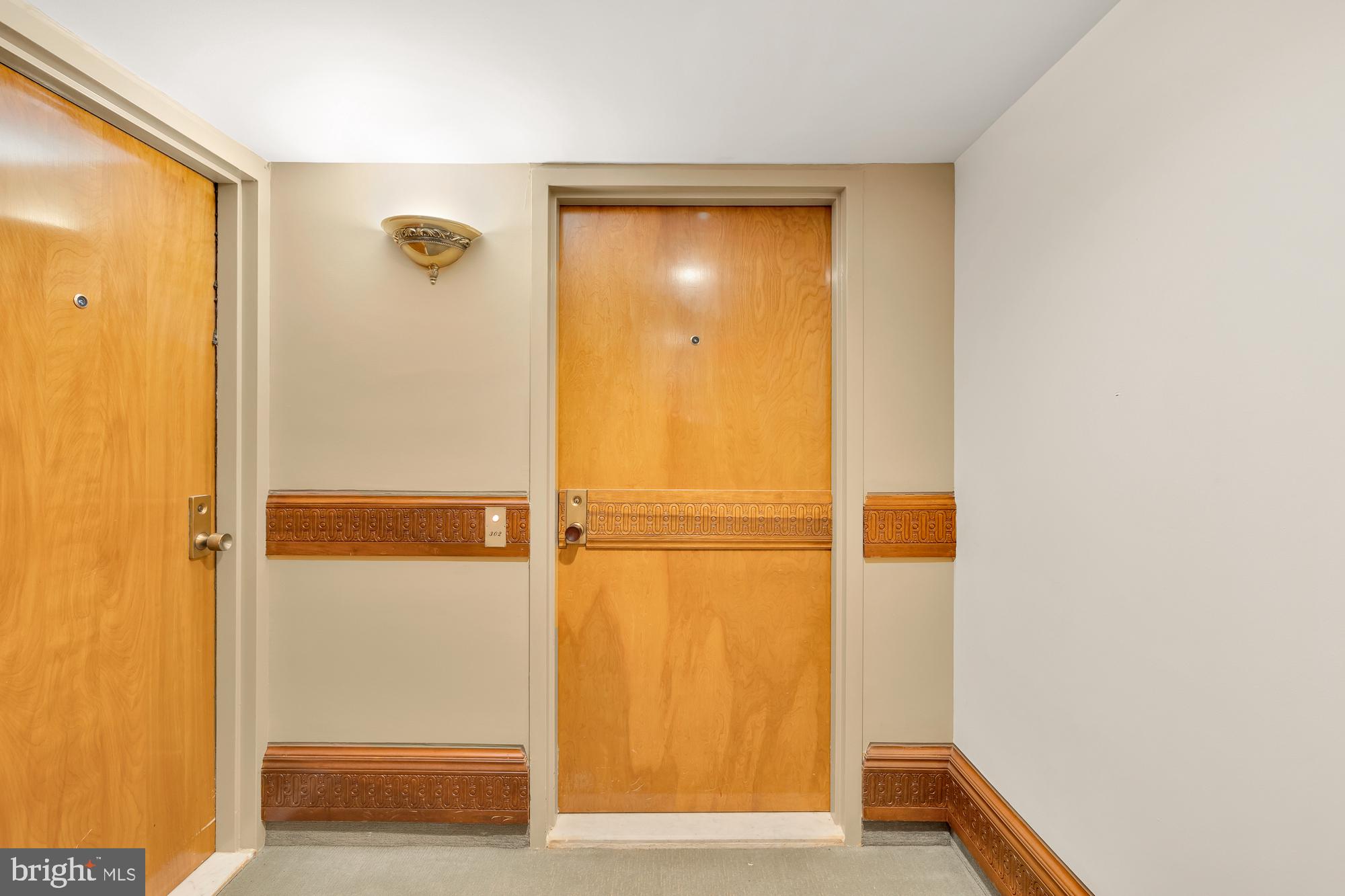 1101 S Arlington Ridge Rd #302