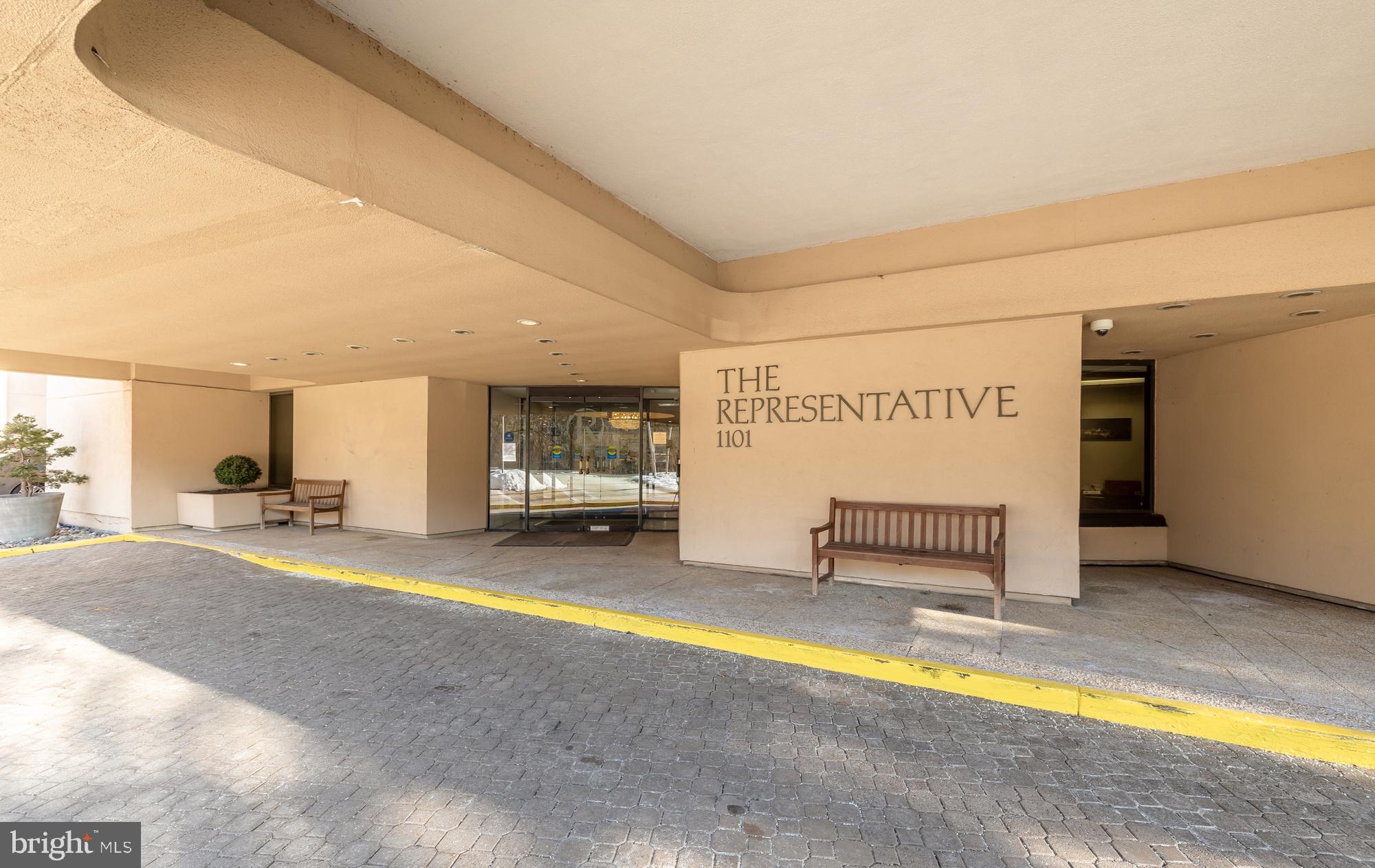 1101 S Arlington Ridge Rd #302