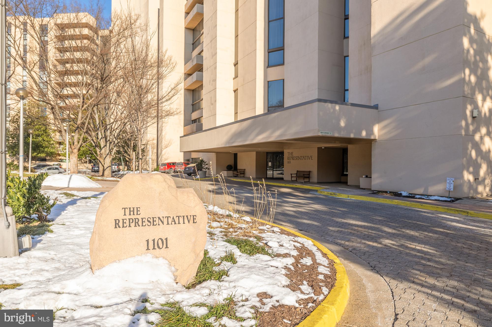 1101 S Arlington Ridge Rd #302